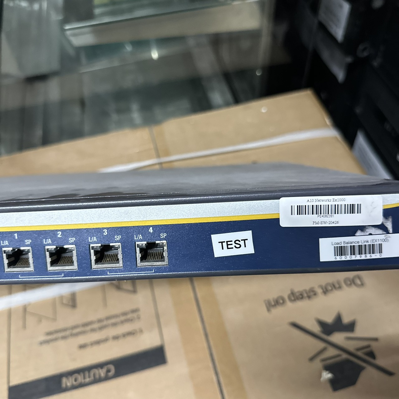 A10 Networks Ex1000 Bandwidth and Links Management with Identity