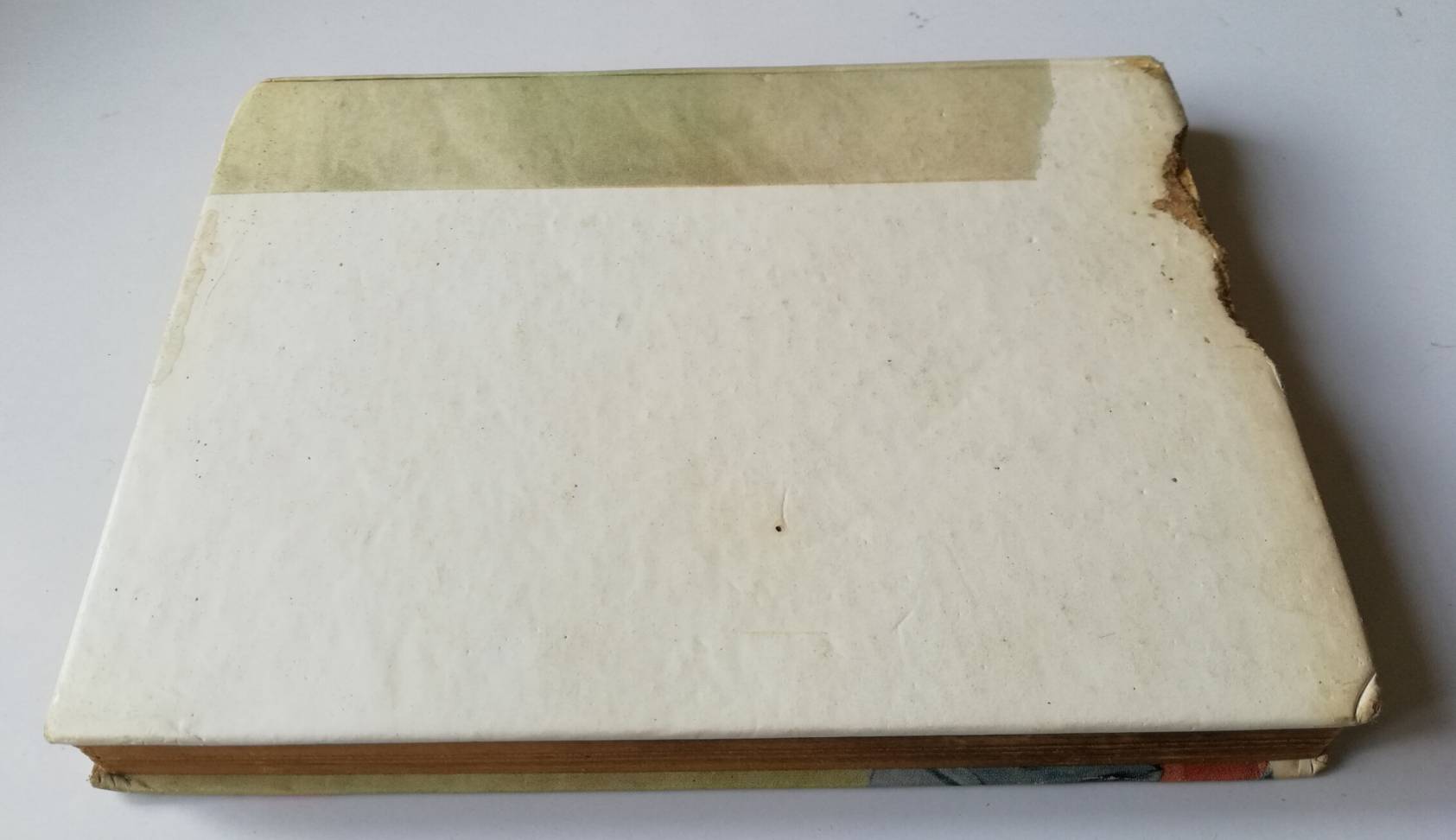 หนังสือเก่า่ "เคล็ดลับการเรียนเก่งและสอบได้" โดย พิทักษ์ สายัณษ์ ว.อ. FA. **หนังสือเก่า มีตำหนิ ตามภาพ** -การปฏิบัติตนระหว่างการศึกษา -การอ่านตำราให้จำง่าย -การจัดอุปกรณ์การศึกษา -วิธีบันทึกคำสอน -การตอบคำถามข้อสอบไล่ -การศึกษาในสถาบันและทางไปรษ