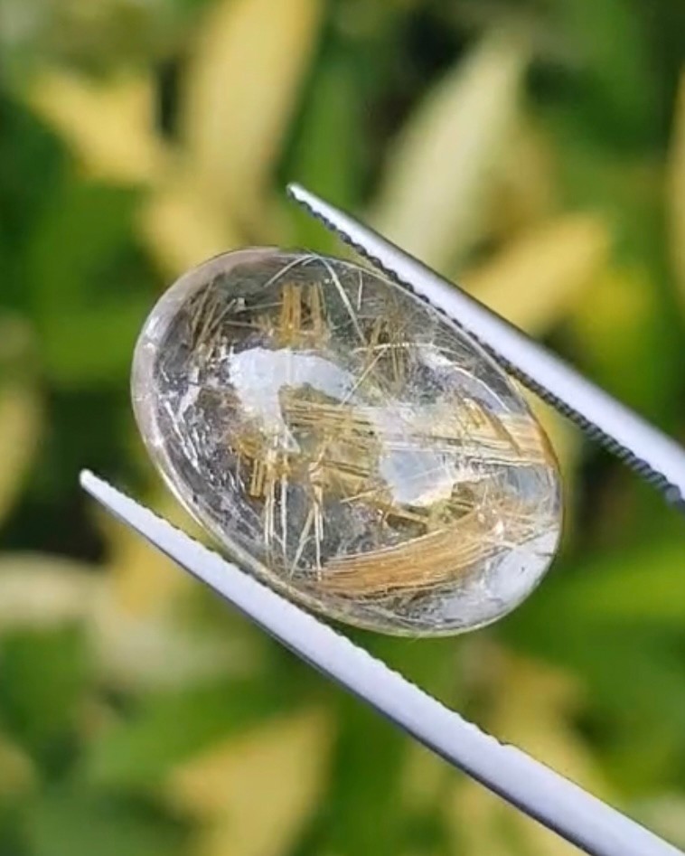 ไหมทอง ควอตซ์ Golden Rutilated Quartz 16.79 กะรัต Cts.พลอยแท้ อัญมณีมงคลประจําวันเกิด เครื่องประดับพลอย