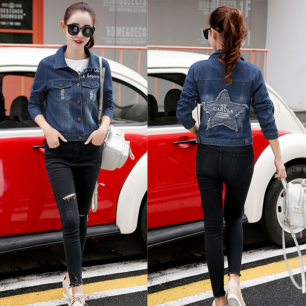 เสื้อแจ็คเก็ตยีนส์ฟอกนิ่ม มีกระเป๋าคู่ หลังปักลายดาว (11877X)