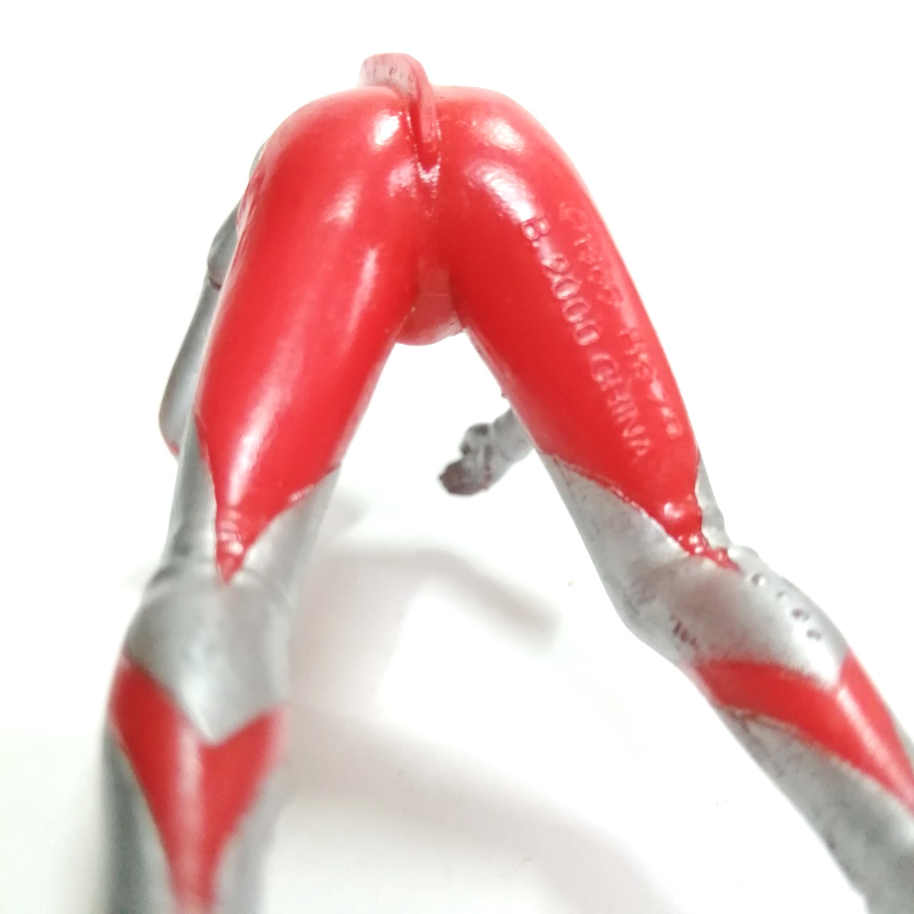 ยางตัน 4.5นิ้ว อุลตร้าแมน ขนาดตามภาพ งานปี 2000 ชุด Hiper detail (HD)