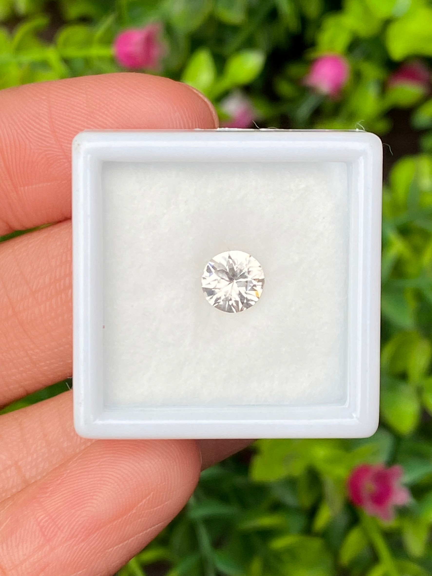 พลอย เพทาย Natural Zircon 1.05 กะรัต (Cts.) 1 เม็ด (Pcs.) พลอยแท้ อัญมณีมงคลประจําวันเกิด เครื่องประดับพลอย