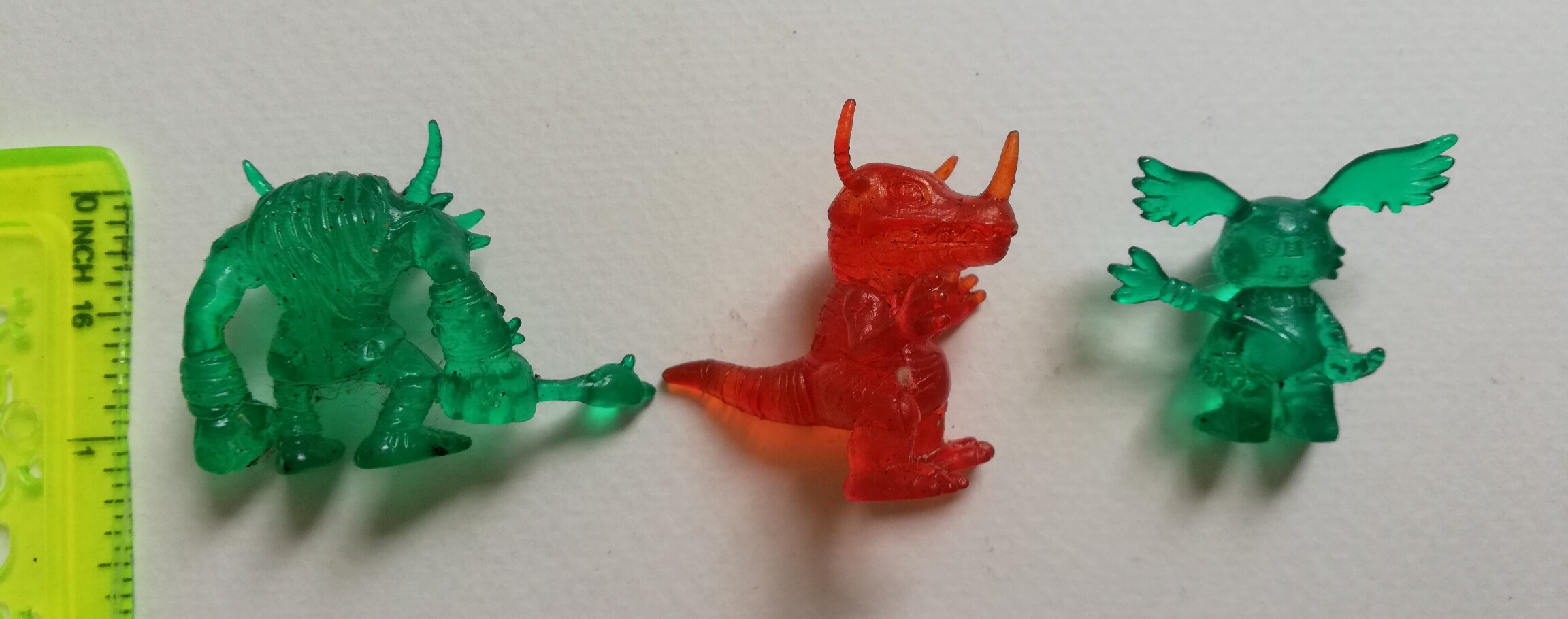 ของเล่น ย้อนยุค ของสะสมเรโทร " ตุ๊กตุ่น แอ๊นท์ 1.5" Ants ตุ๊กตุ่นยางหลากสี 'ดิจิม่อน Digimon'