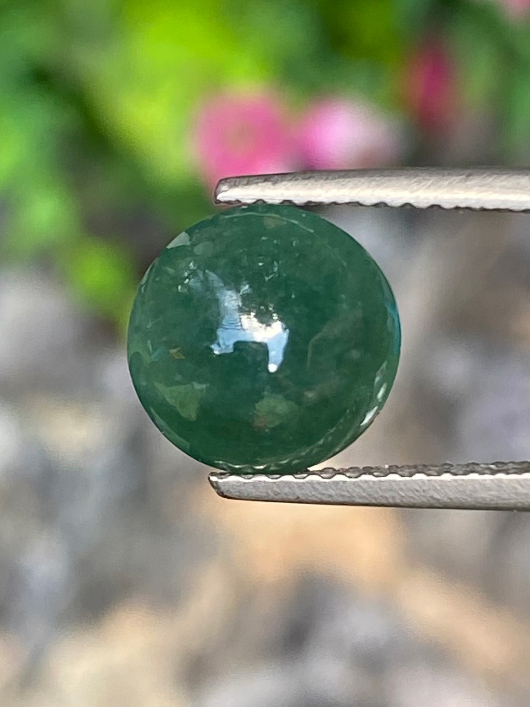 หยกพม่าเจียรนัย (Burmese jade ) 2.29 กะรัต หยกแท้ อัญมณีมงคลประจําวันเกิด เครื่องประดับหยก