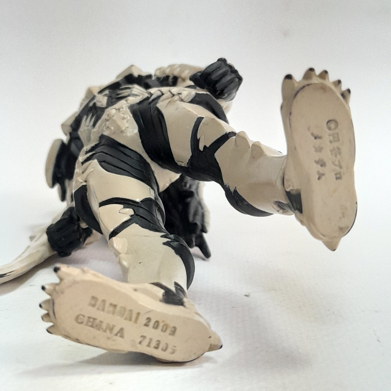 มีหลายภาพ,ซอฟ 6.5-7นิ้ว mechazam (เมก้าแซม ) มือสองสภาพดี มีรอยบ้างไม่พบบ่อย