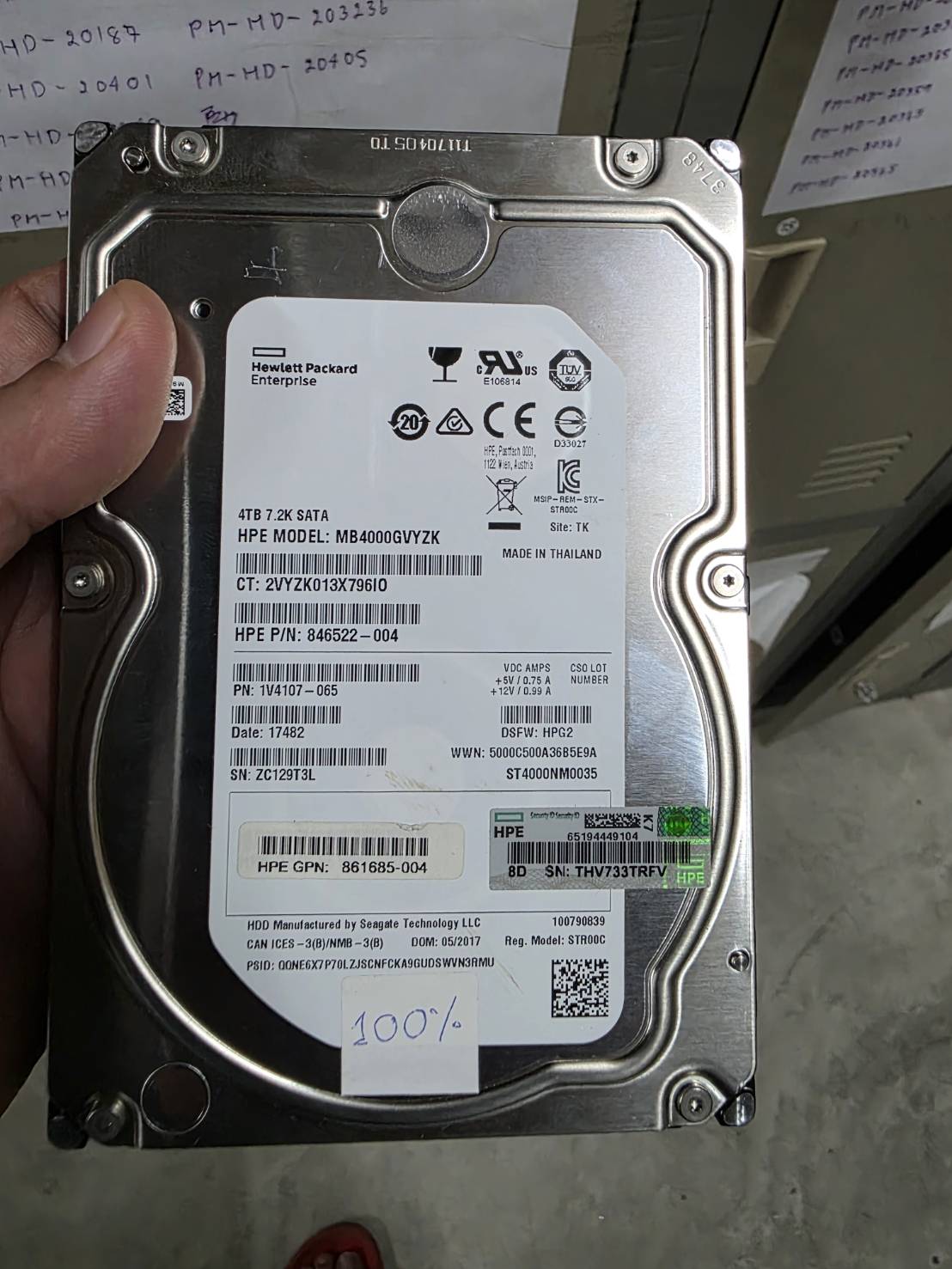 HP 4TB SATA 3.5 6Gbps 7200RPM" ใช้ได้ทั้ง PC และ Server ทนมาก ระดับ ENT มี 13 ลูก
