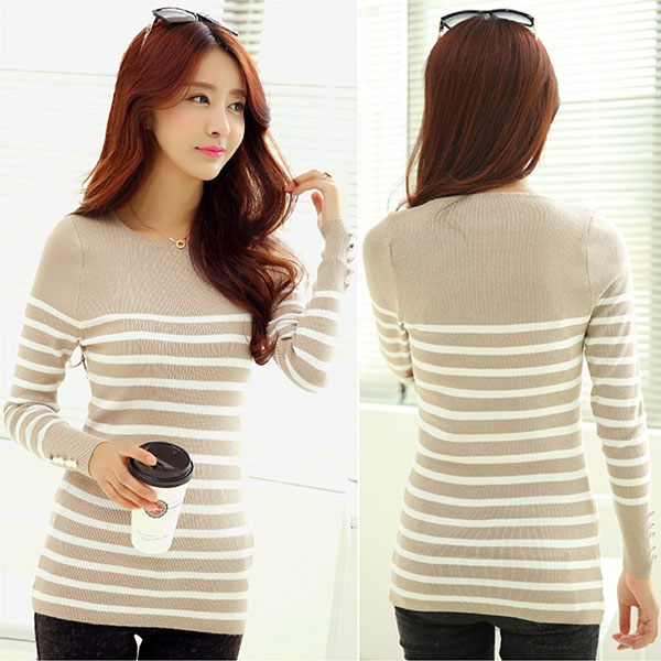 เสื้อไหมพรมลายขวาง แขนยาวแต่งกระดุม (11239B)