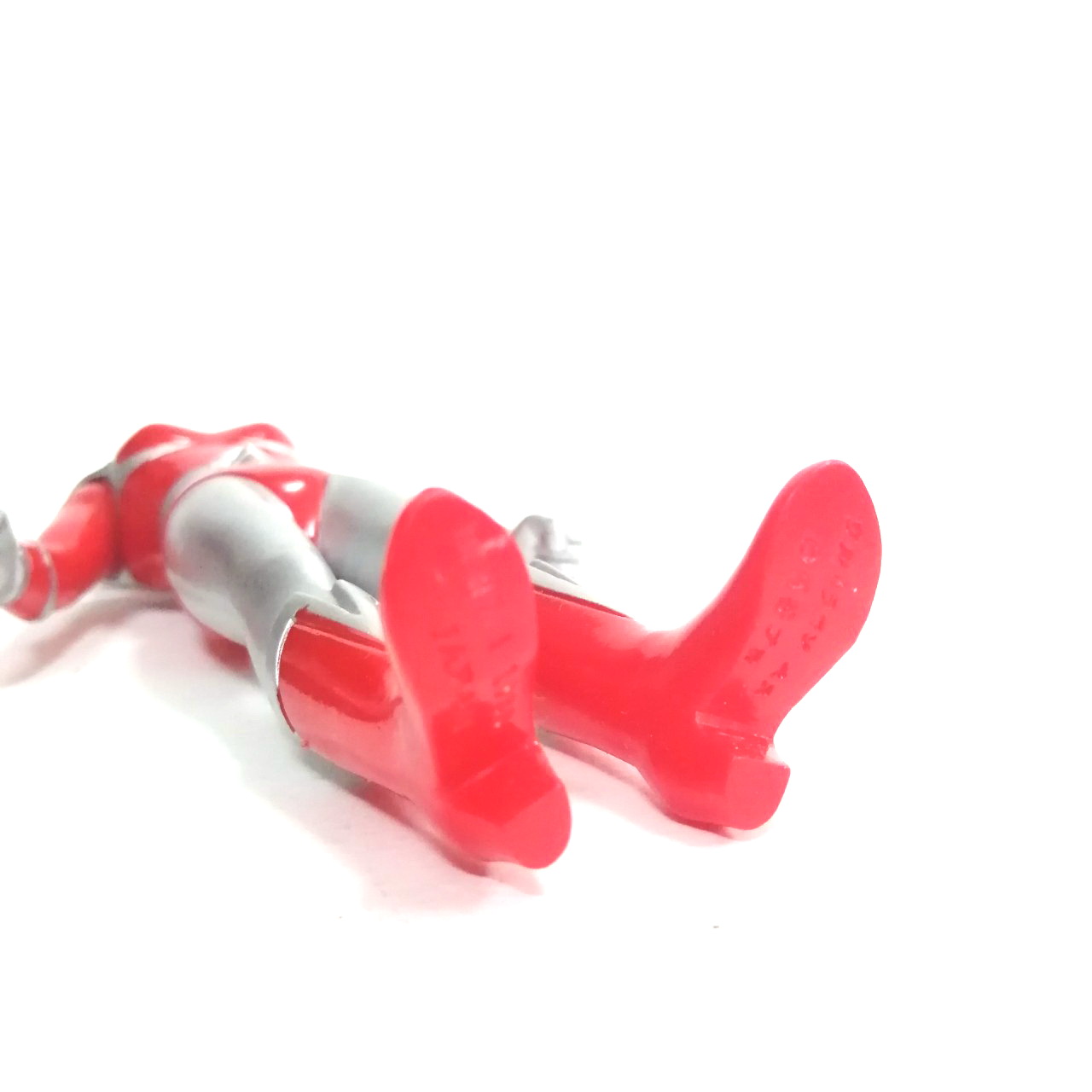 ซอฟ6 -6.5นิ้ว ขนาดตามรูป อุลตร้าวูเมน เบธ ( 1ในอุลตร้าแมน USA) สภาพดี มีรอยตามรูป