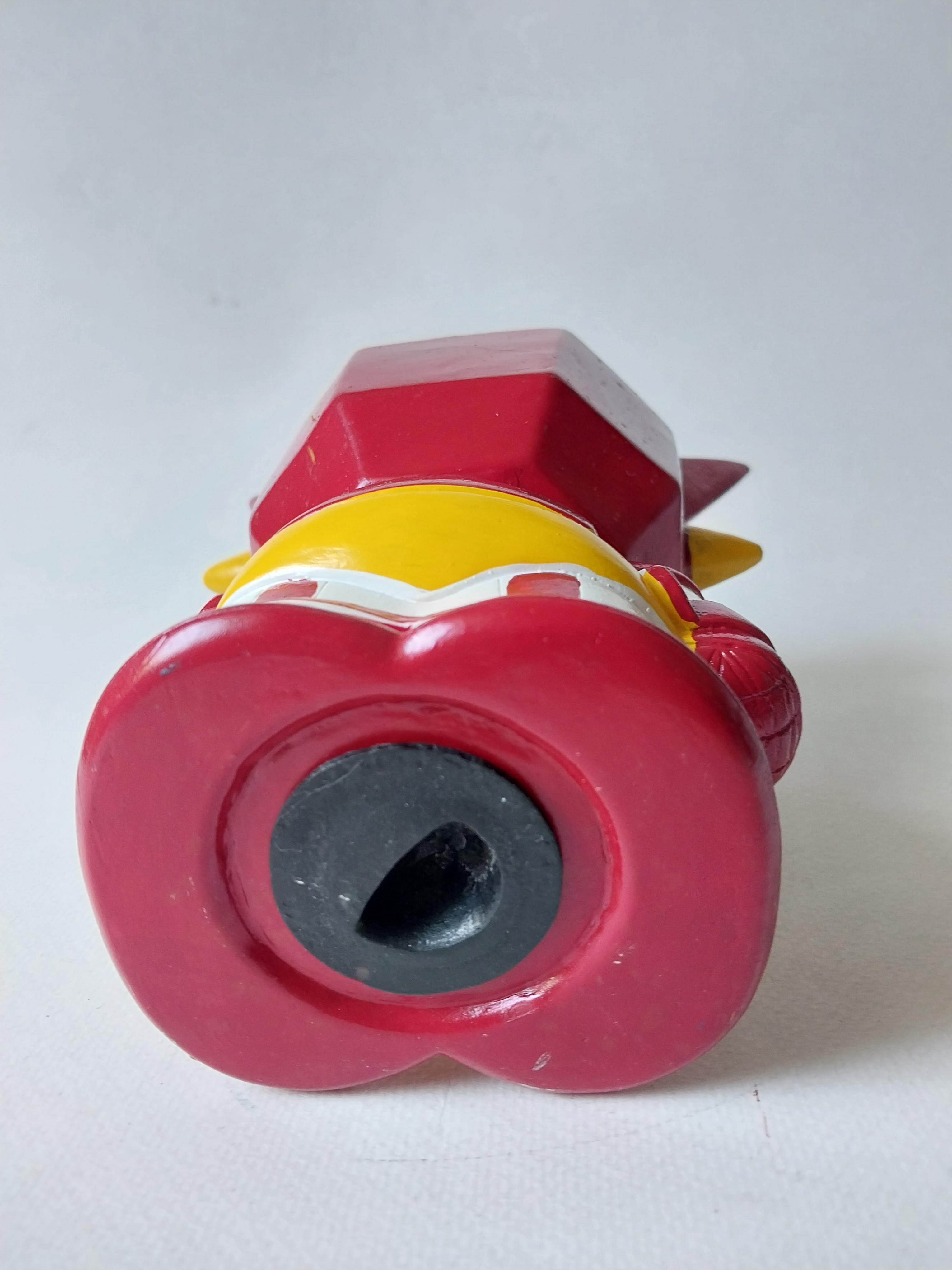 มีหลายภาพ,มีตำหนิ หุ่นเก็ตเตอร์กระปุกออมสินงานซอฟแข็ง ชนาด 6นิ้ว