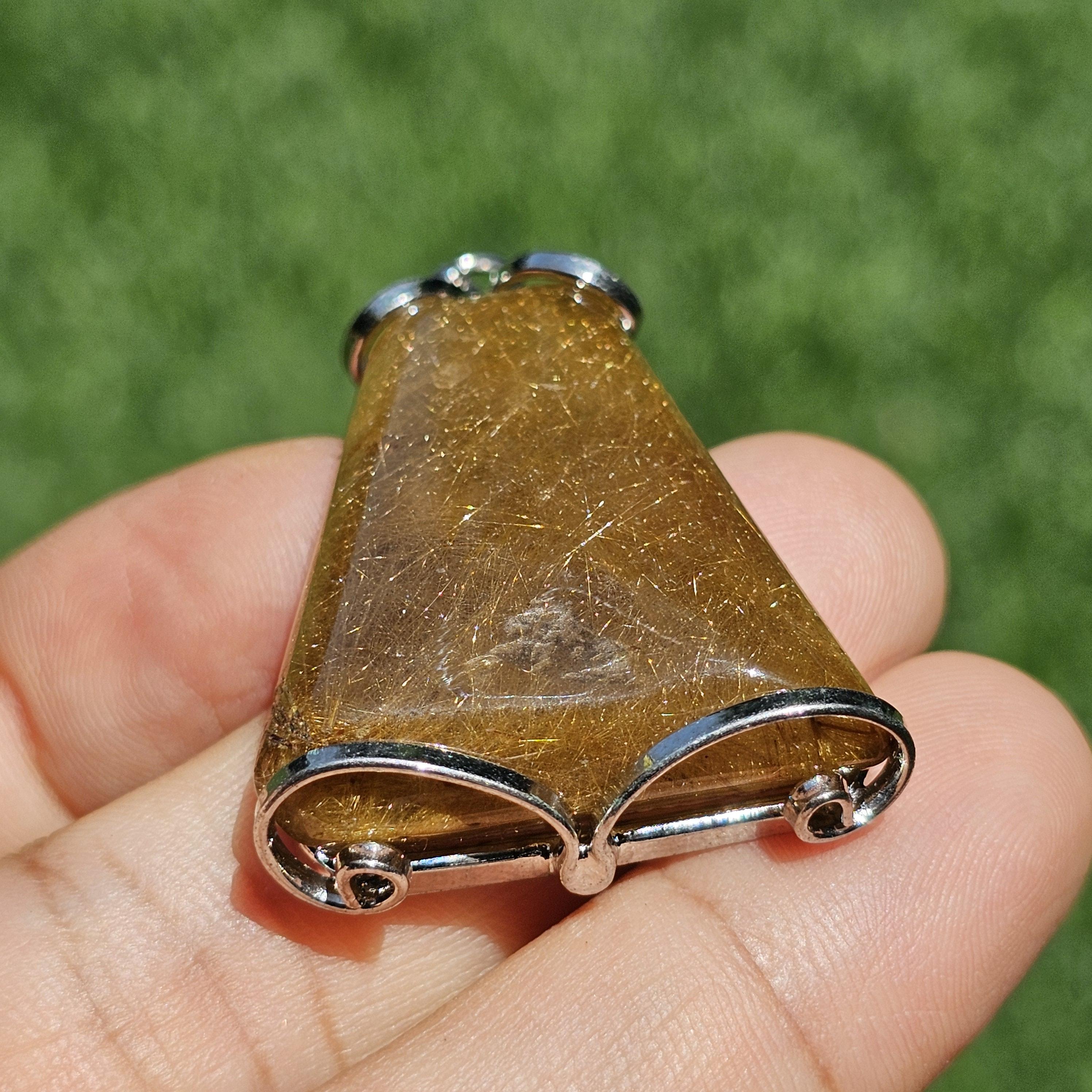 จี้ไหมทอง (Golden Rutilated Quartz) 74.25 กะรัต Cts. พลอยแท้ อัญมณีมงคลประจําวันเกิด เครื่องประดับพลอย