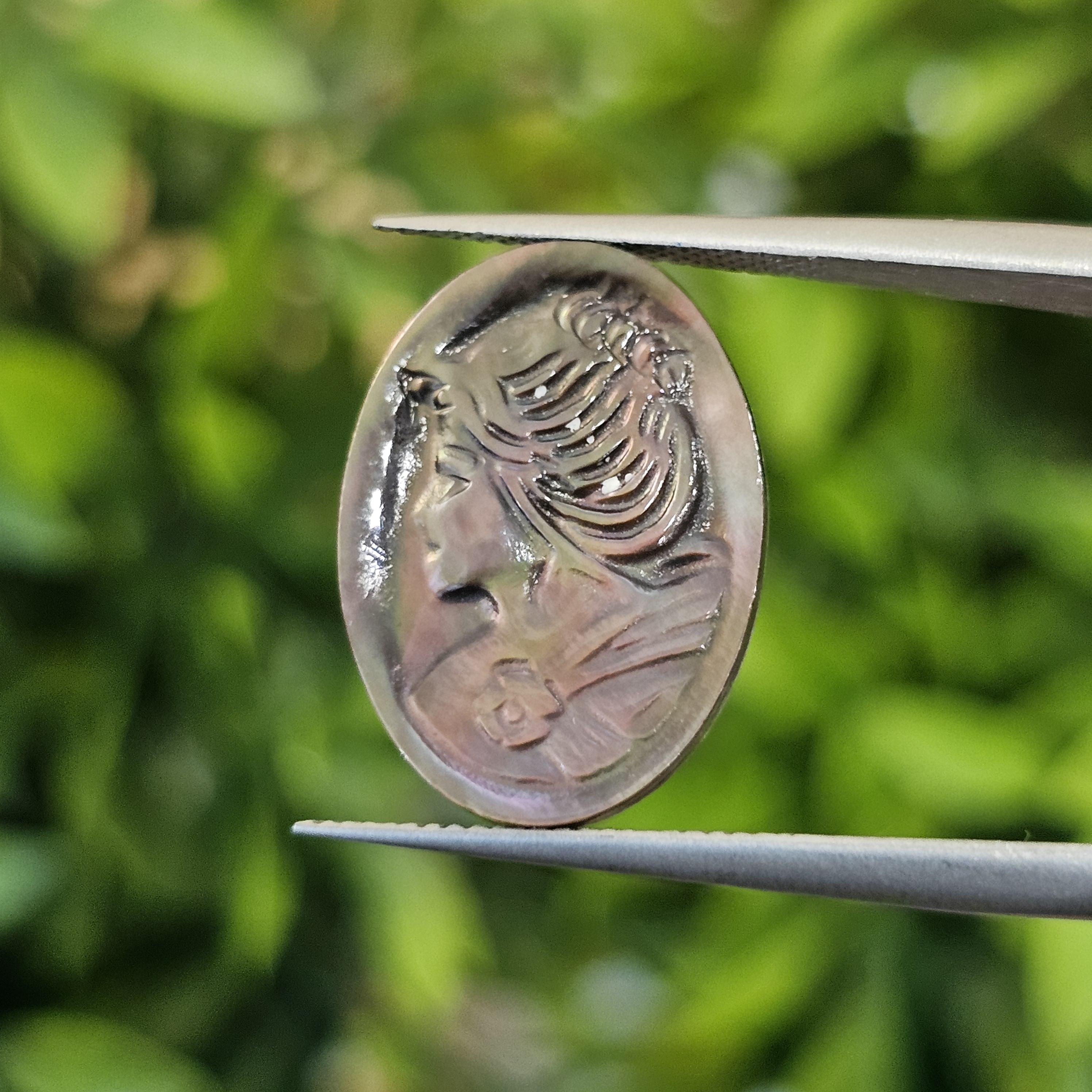 เปลือกหอยมุก แกะสลัก Pearl Shell Carved 3.59 กะรัต (Cts.)