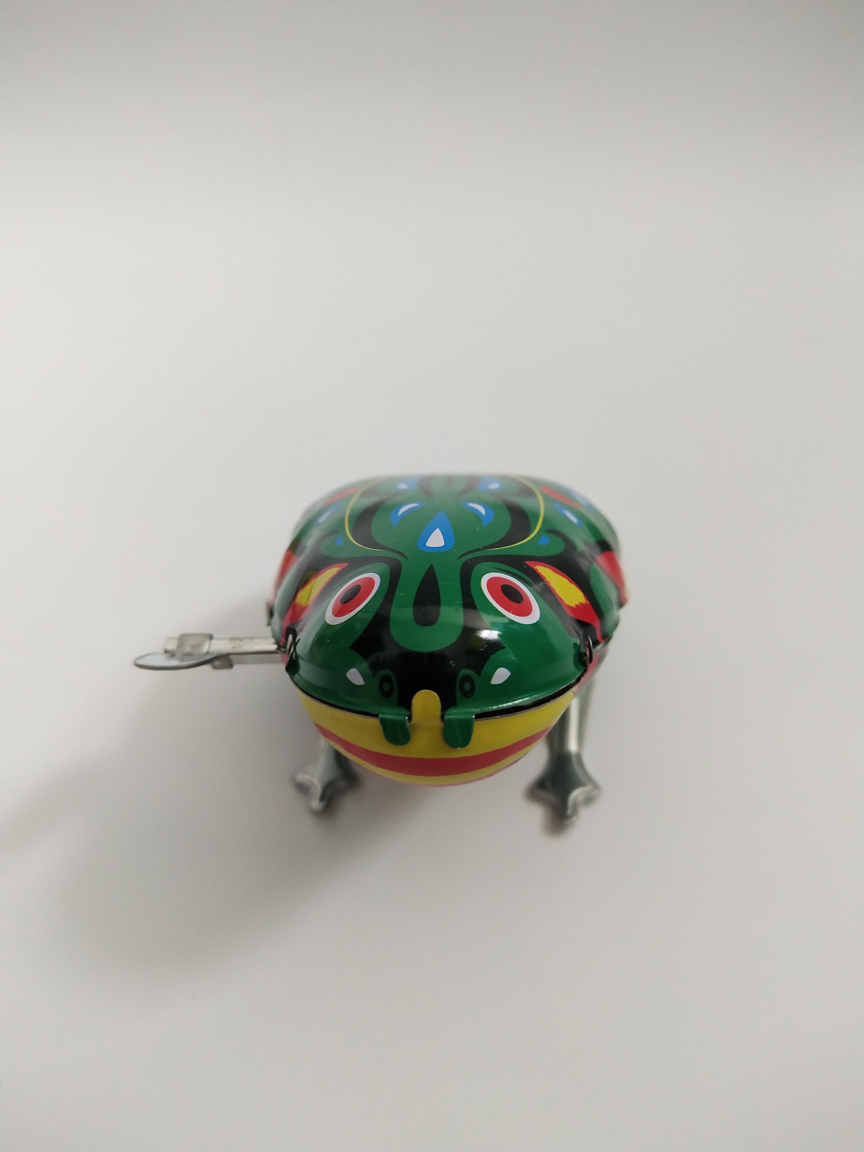 ของเล่นสังกะสี มีหลายภาพ กบสังกะสีไขลาน รุ่นผลิตออกมาใหม่ หรือ RE Product ขนาดตามภาพ