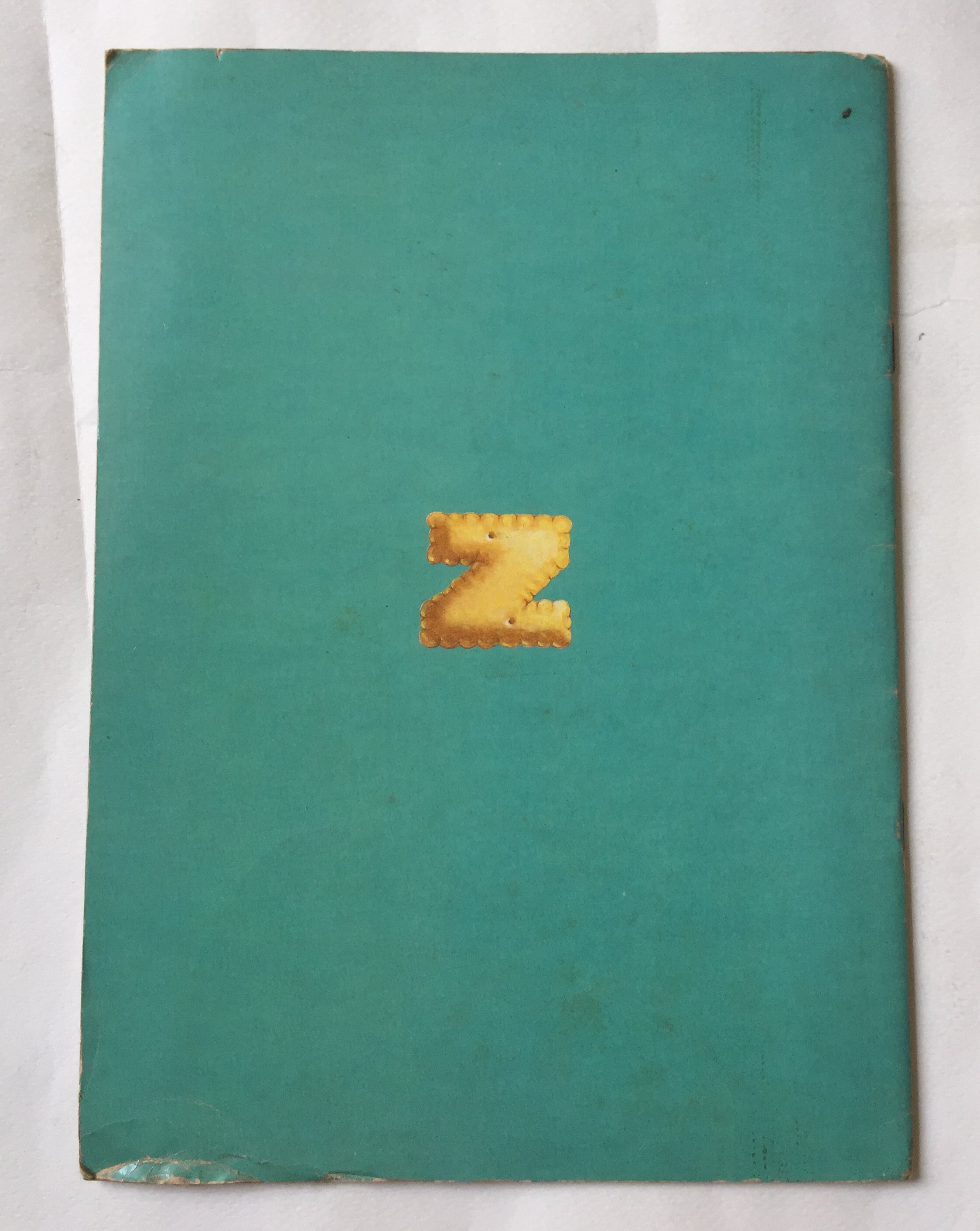 หนังสือเก่า ภาพสัตว์ A B C โดย ต้นอ้อ ***มีตำหนิตามภาพ มีเขียนชื่อ JARUPONG ราคาปก 10 บาท