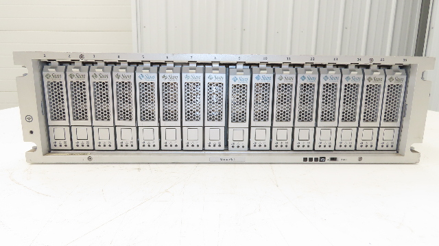 Sun Oracle Storagetek CSM200-EU + HDD300GB*16