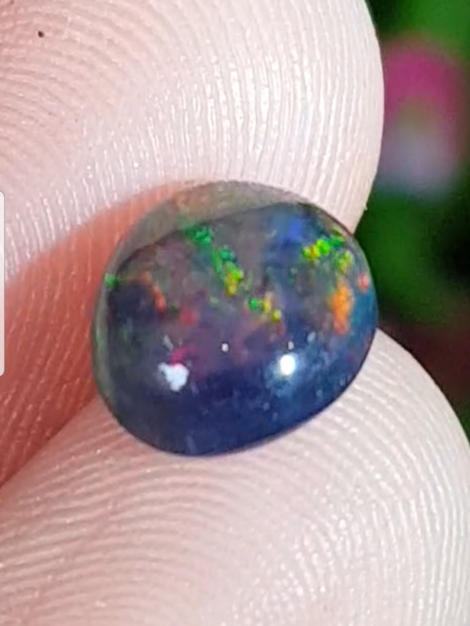 พลอย แบล็ก โอปอล Black Opal 1.24 กะรัต (Cts.) พลอยแท้ อัญมณีมงคลประจําวันเกิด เครื่องประดับพลอย
