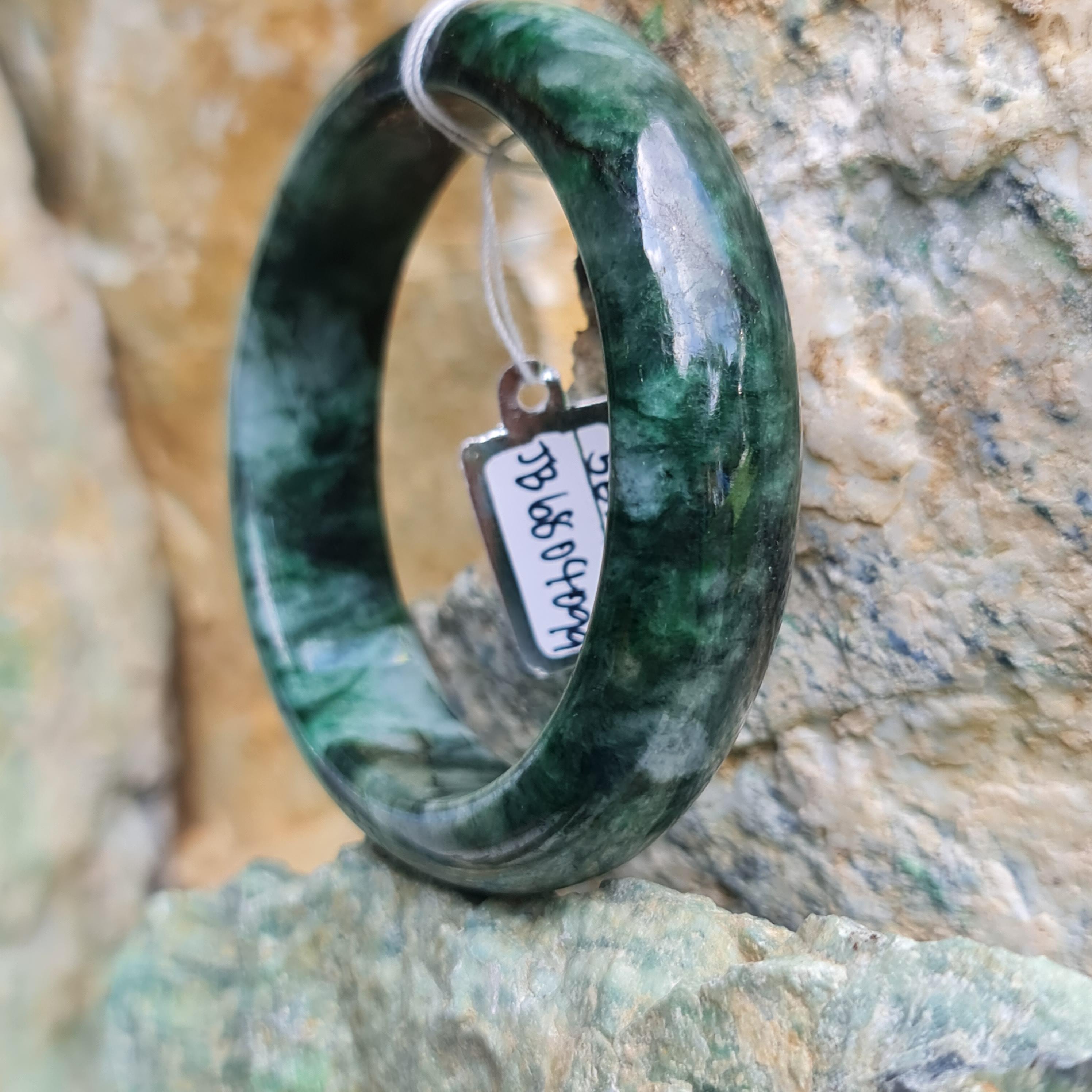 JB6804099 หยก พม่า แท้ Jade กำไลหยก 56.9 มม. (Jadeite bracelet) พม่า (Myanmar)