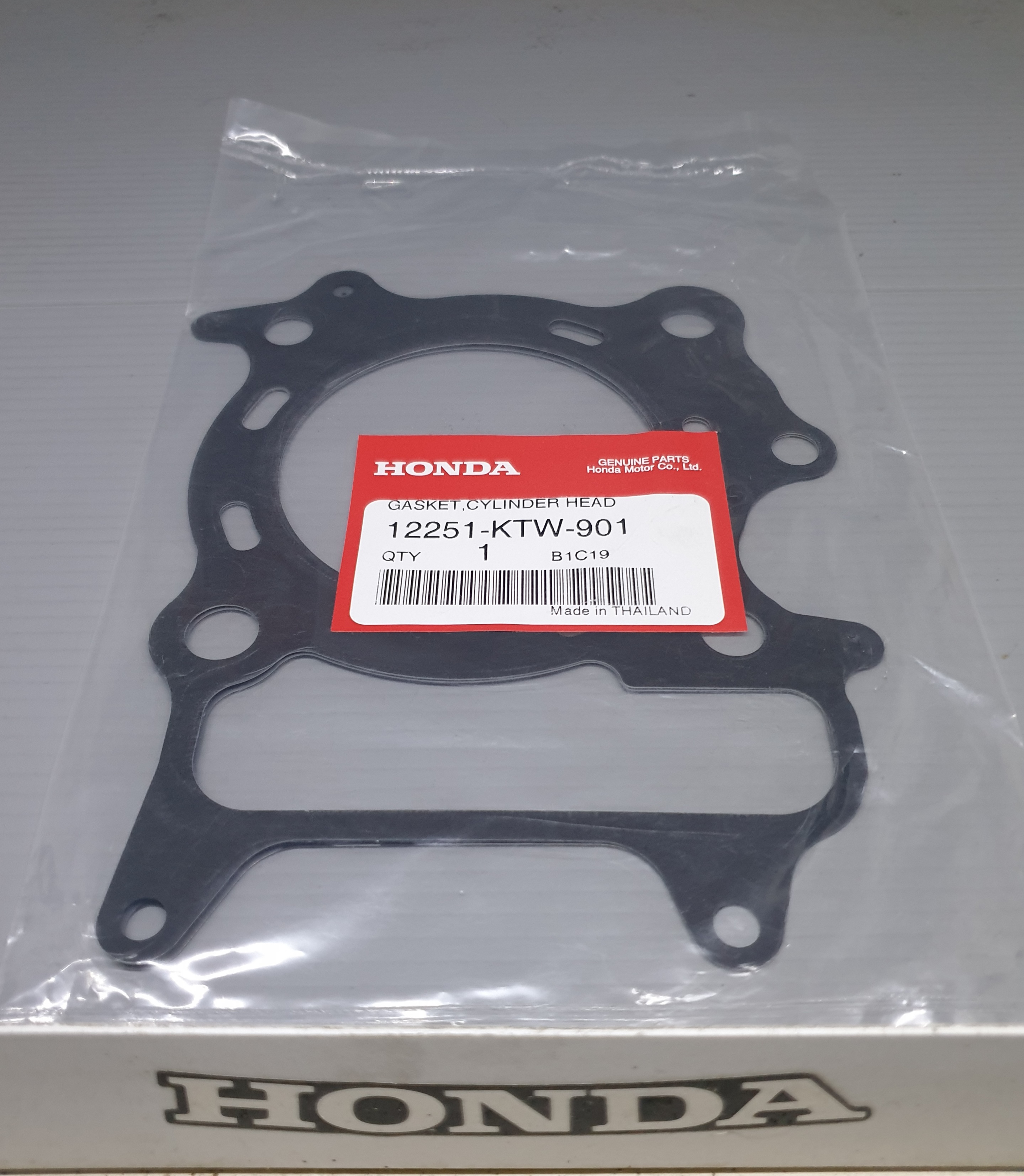 ปะเก็นฝาสูบ ฟอร์ซ่า300(ปี2013)