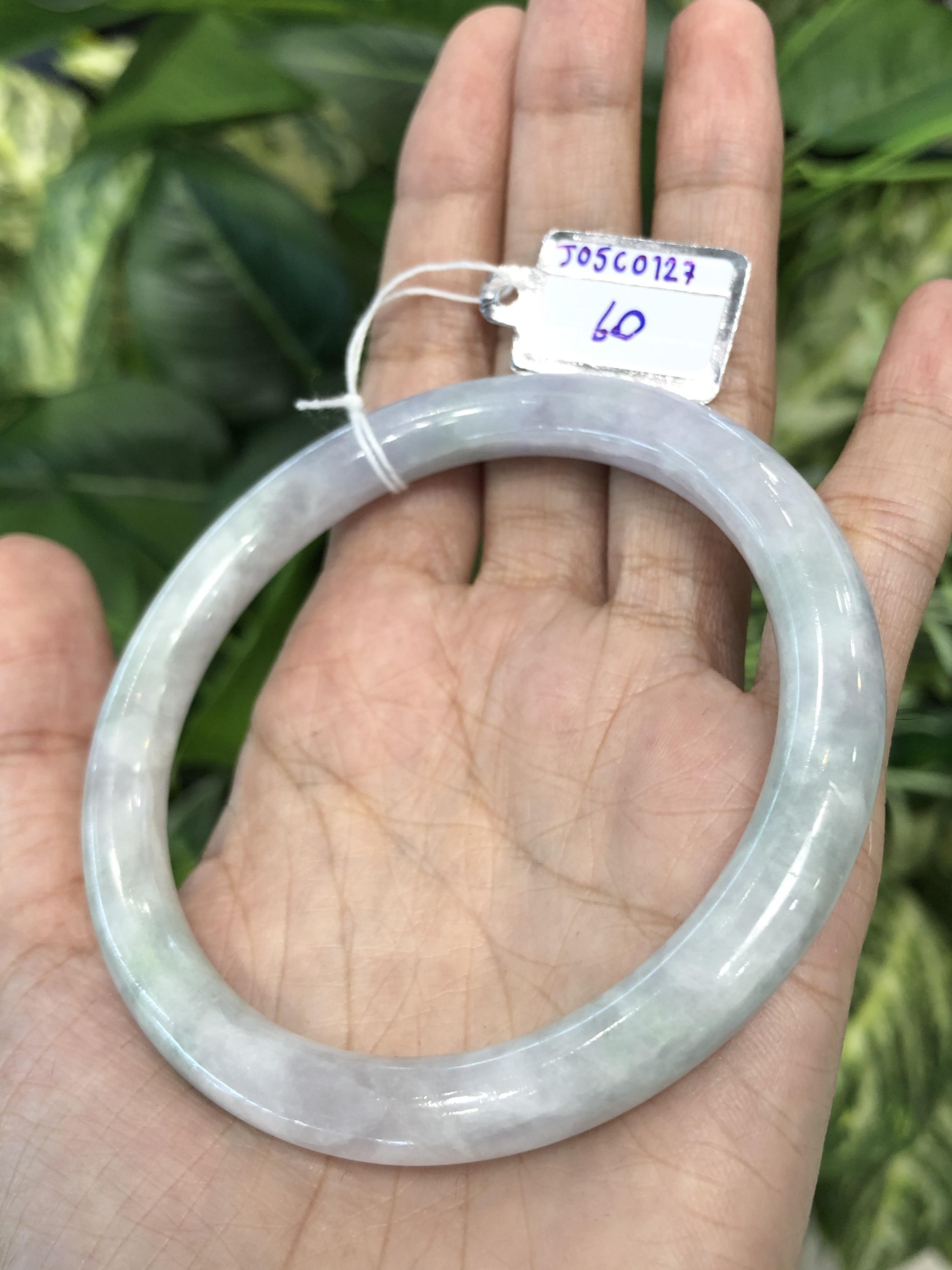 J05C0127 หยก พม่า แท้ Jade กำไลหยก 60 มม (Jade bracelet) พม่า (Myanmar)