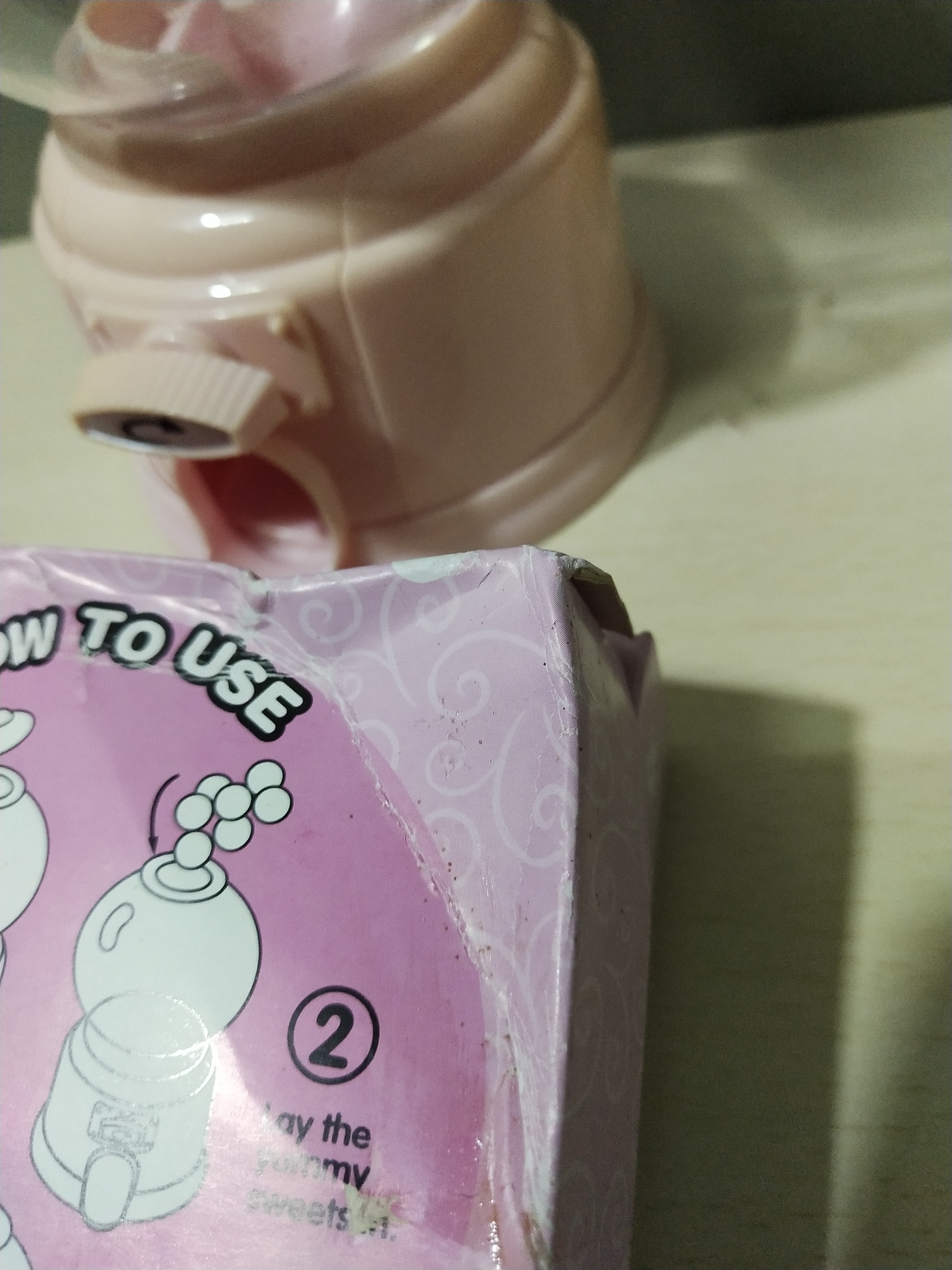 มีหลายภาพ ของสะสม โหลหมุนขนม ขนาดเล็กตามภาพ หมุนได้จริง *กระดาษรองใต้กล่องมีรอยยับ