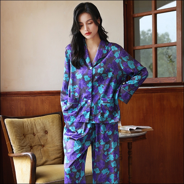 🚩พร้อมส่ง🚩ชุดนอนขายาว Silk Satin ไหมซาตินพรีเมี่ยม พิมพ์ลายดอกสไตล์วินเทจสีสด ผ้านุ่มลื่นละมุนผิว (ST122)
