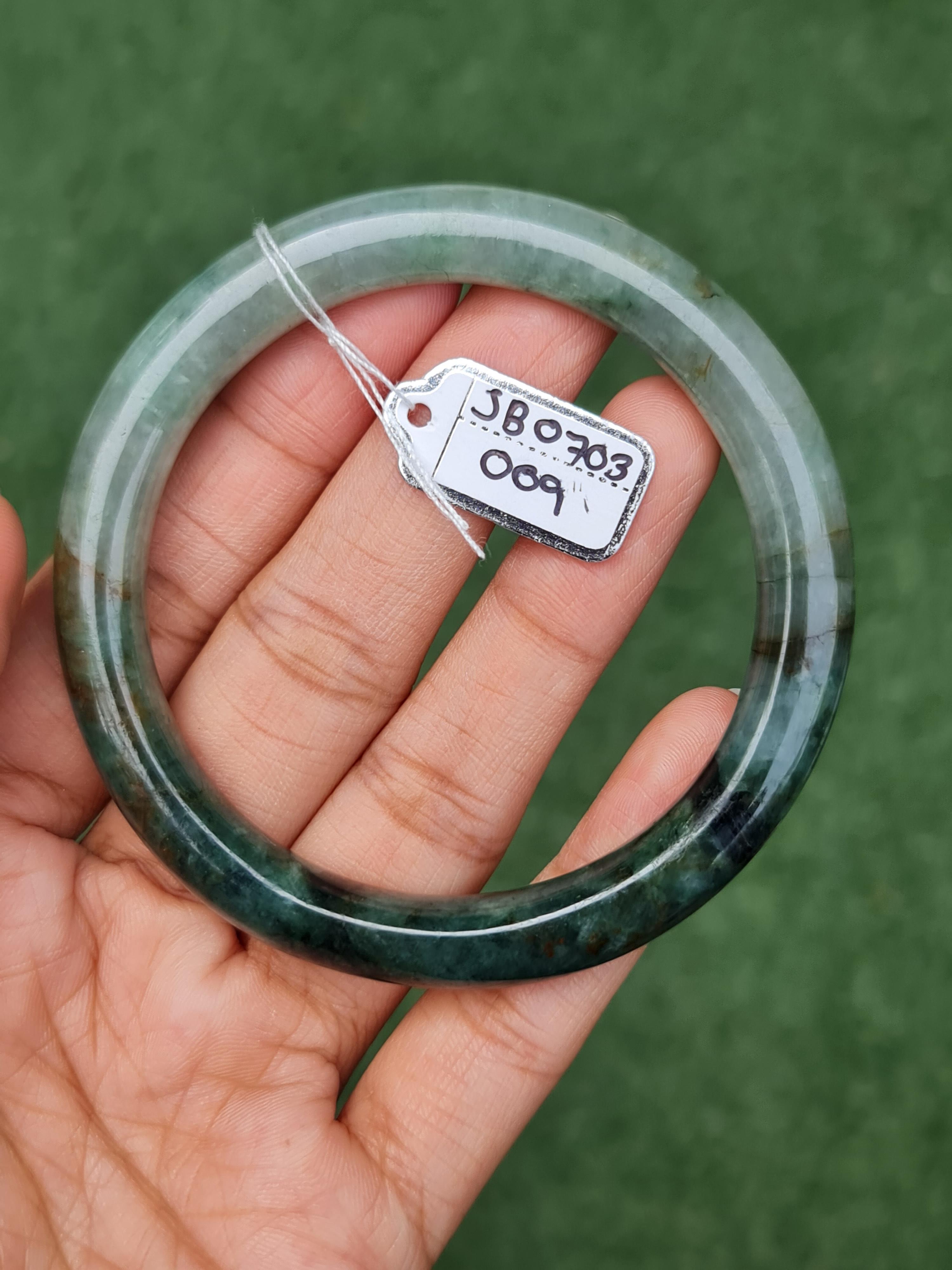 JB0703-009 หยก พม่า แท้ Jade กำไลหยก (Jadeite bracelet) พม่า (Myanmar) 58.4 มม.