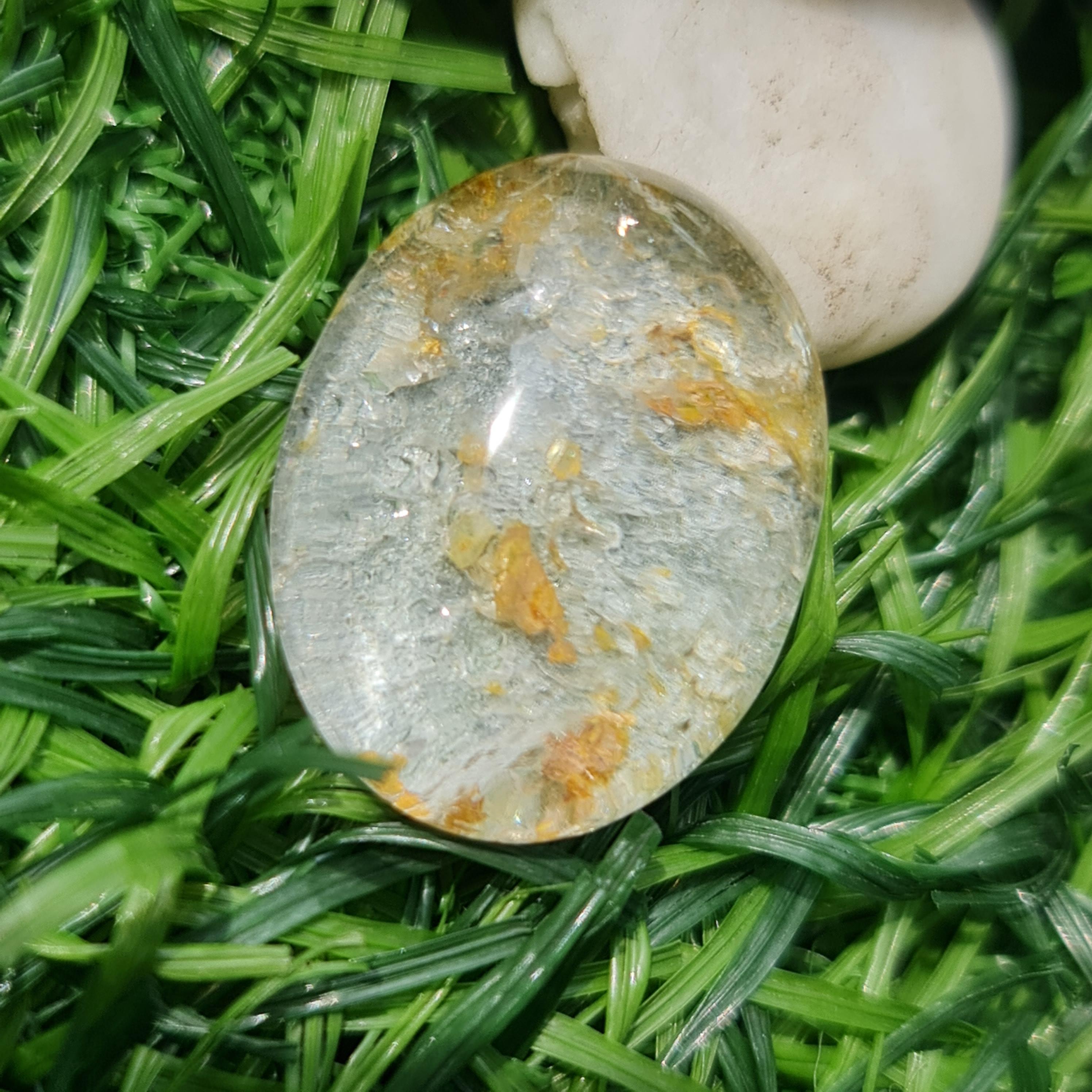 โป่งข่าม ควอตซ์ Rutilated Quartz 27.17 กะรัต Cts. พลอยแท้ อัญมณีมงคลประจําวันเกิด เครื่องประดับพลอย