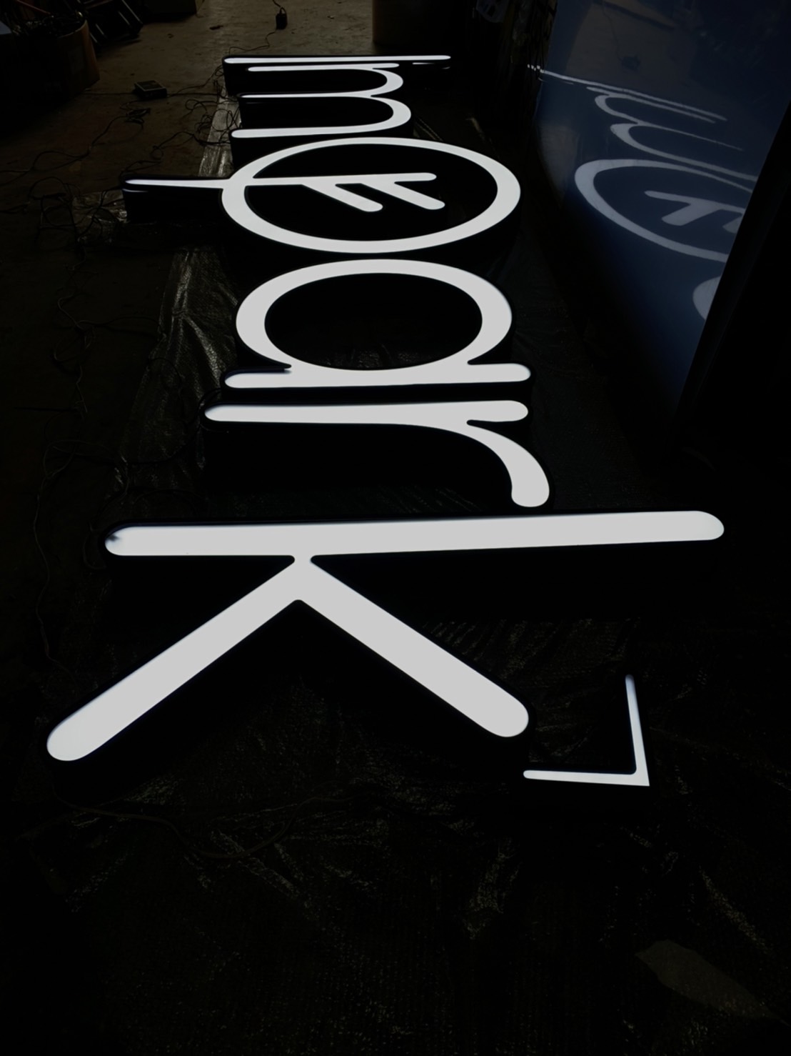 ป้ายกล่องไฟ