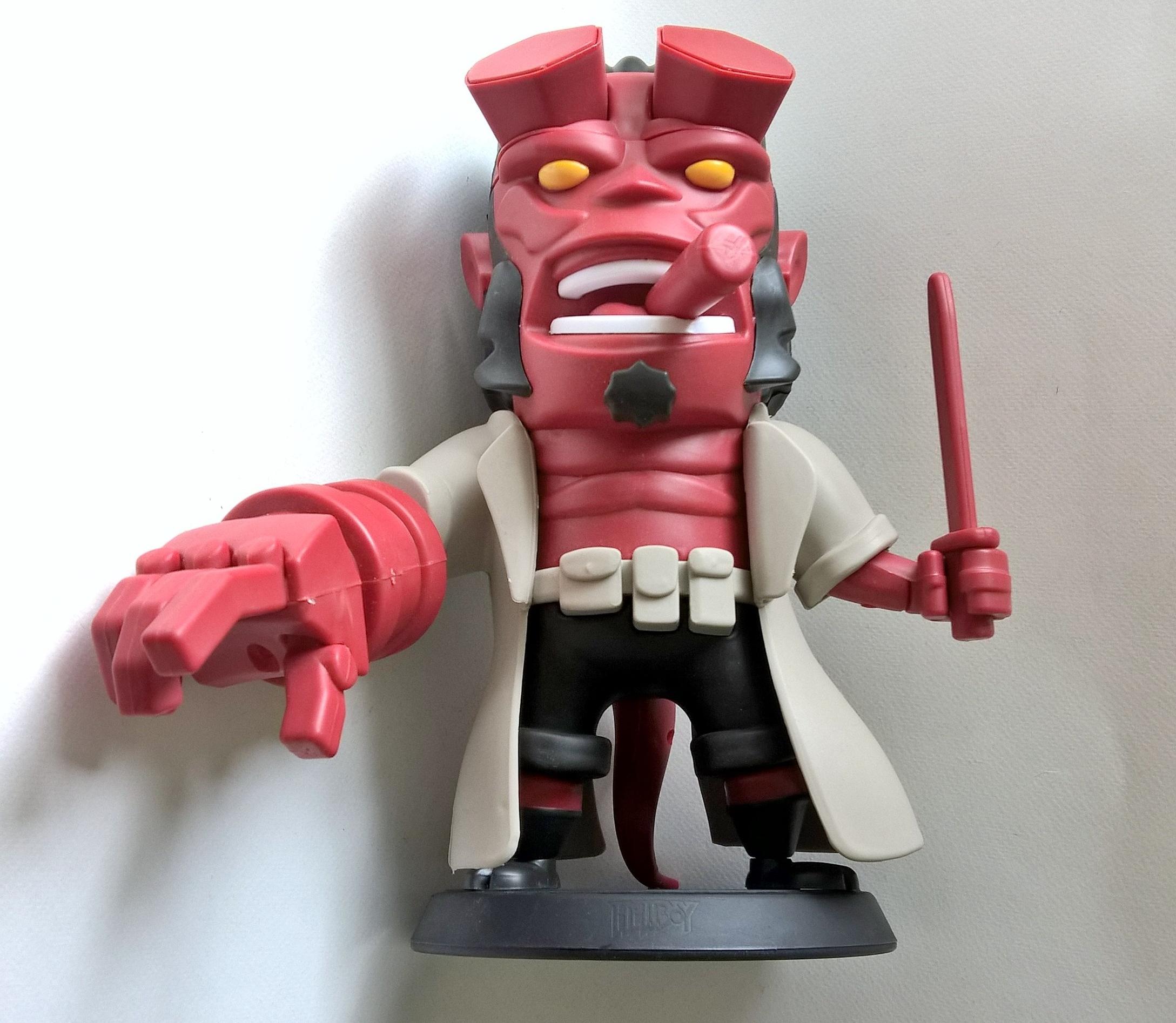 ของสะสม ถังข้าวโพดรูปตัว เฮลบอย Hell Boy จากภาพยนต์ Hell Boy, เมเจอร์ ซีเนเพล็กซ์ Major Cineplex, ขนาดประมาณ 30*25 cm.