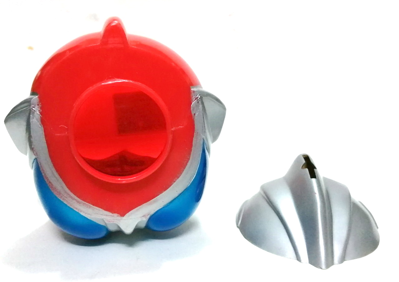 ของสะสมเก่า กระปุกออมสิน/ที่ใส่น้ำ อุลตร้าแมนอีลิท ApexT งานคนไทยบ.ธีร์โฮลดิ้ง งานเก่าหายากมาก อุลตร้าแมนอีลิทออกแบบและสร้างโดยคนไทย ภายใต้ลิขสิทธิ์ของ ไชโยภาพยนตร์ Chaiyo, Piggy Bank, Bucket Ultraman Elite, Thai made เป็นกระติกน้ำ/กระปุกออมสิน ทำจากพลาสต