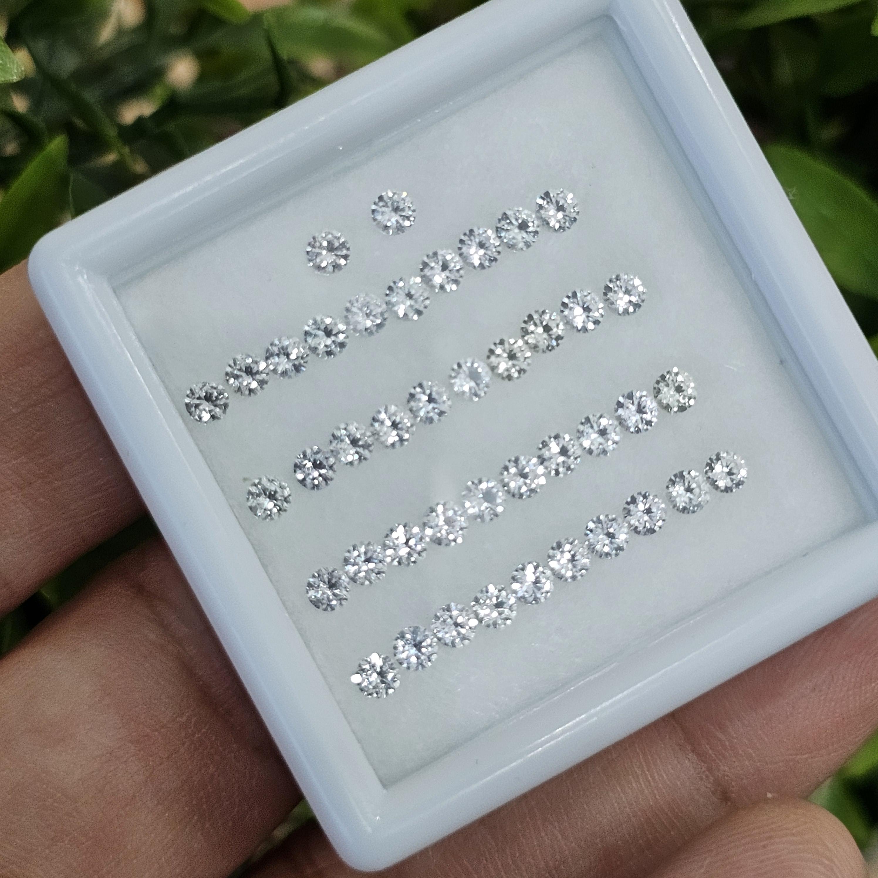 พลอย ขาว ไวท์ แซฟไฟร์ White Sapphire 42 เม็ด 3.05 กะรัต (Cts.)พลอยแท้ อัญมณีมงคลประจําวันเกิด เครื่องประดับพลอย