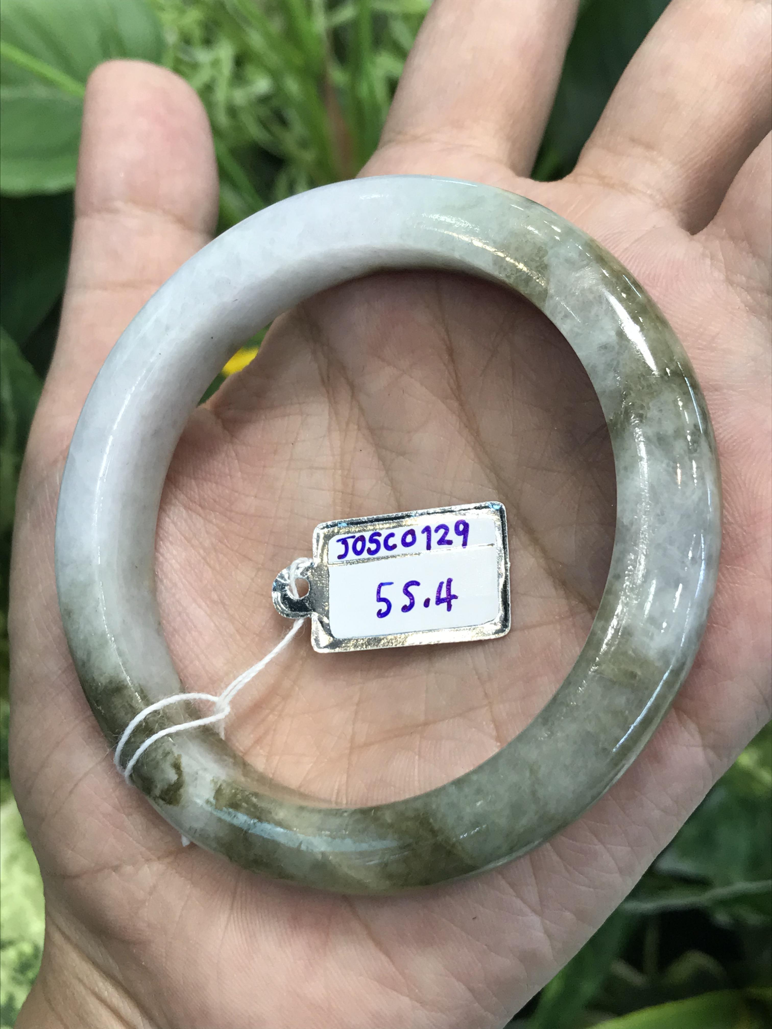 J05C00129 หยก พม่า แท้ Jade กำไลหยก 55.4 มม (Jade bracelet) พม่า (Myanmar)