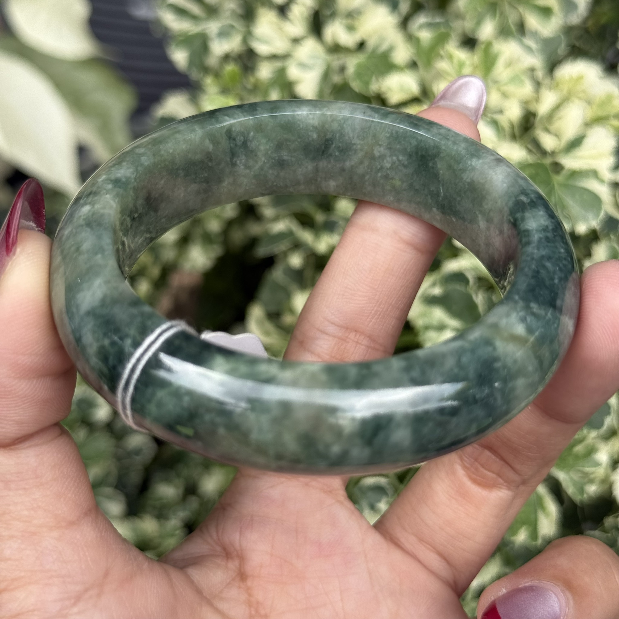 JB6804021 หยก พม่า แท้ Jade กำไลหยก 55.6 มม. (Jadeite bracelet) พม่า (Myanmar)