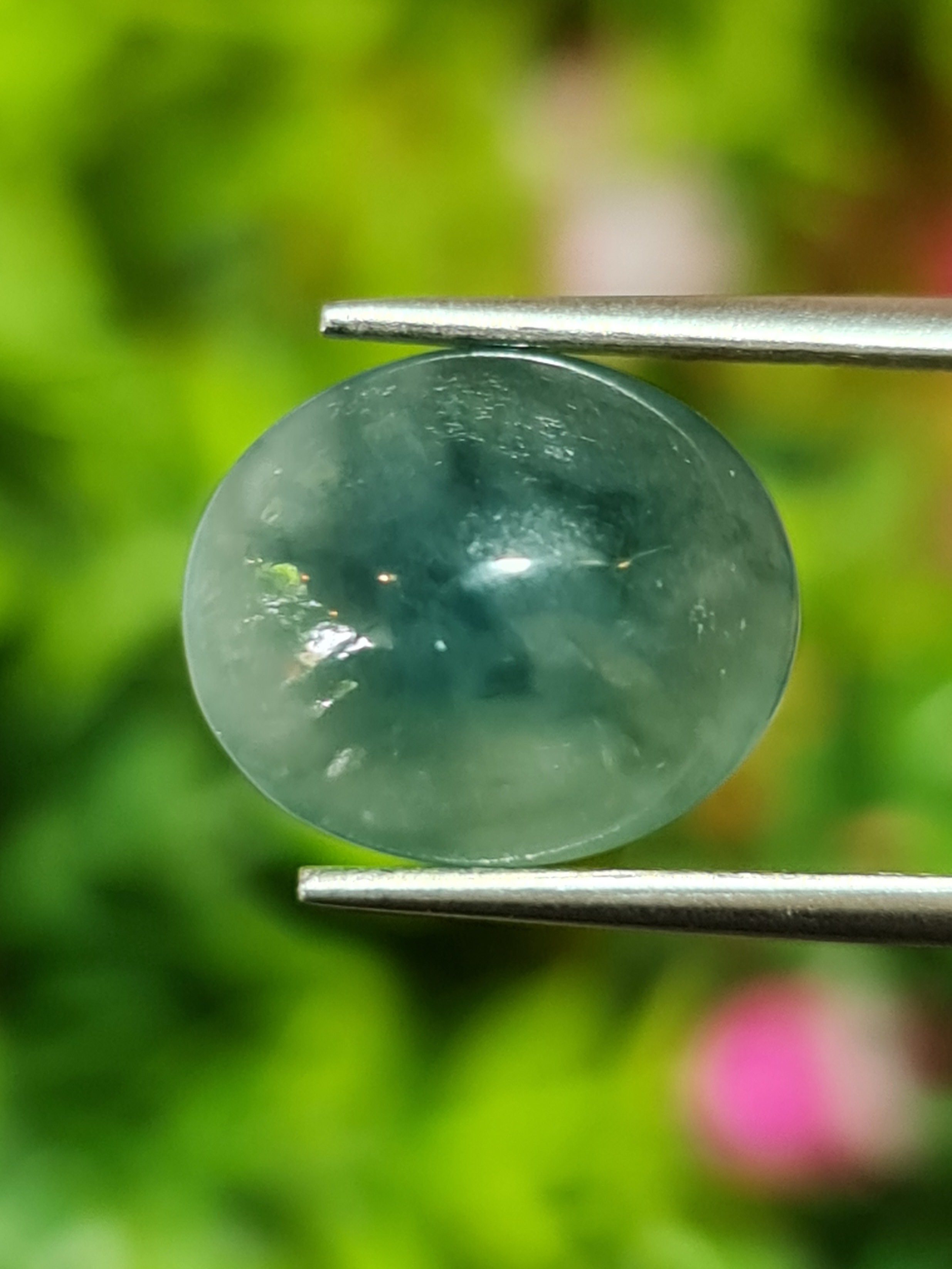 หยกพม่าเจียรนัย (Burmese jade ) 6.20 กะรัต หยกแท้ อัญมณีมงคลประจําวันเกิด เครื่องประดับหยก