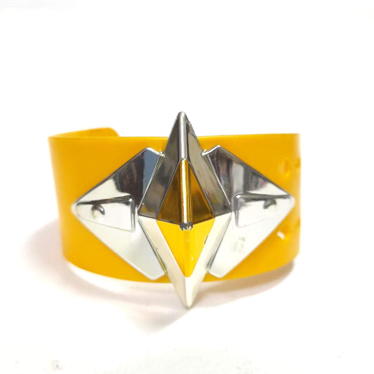 ปลอกข้อมือ อุลตร้าเบลสเลท ของอุลตร้าแมนแจ๊ค ขนาดตามรูป มือสองสภาพดี มีรอยบ้าง มีช่องปรับขนาดข้อมือได้