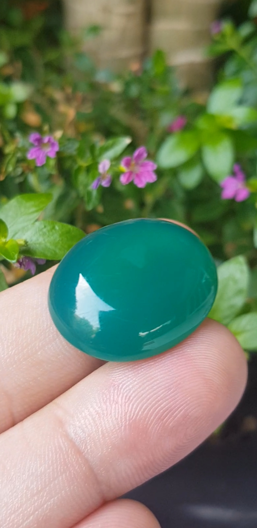 พลอย โมรา Natural Chalcedony 33.6 กะรัต (Cts.)
