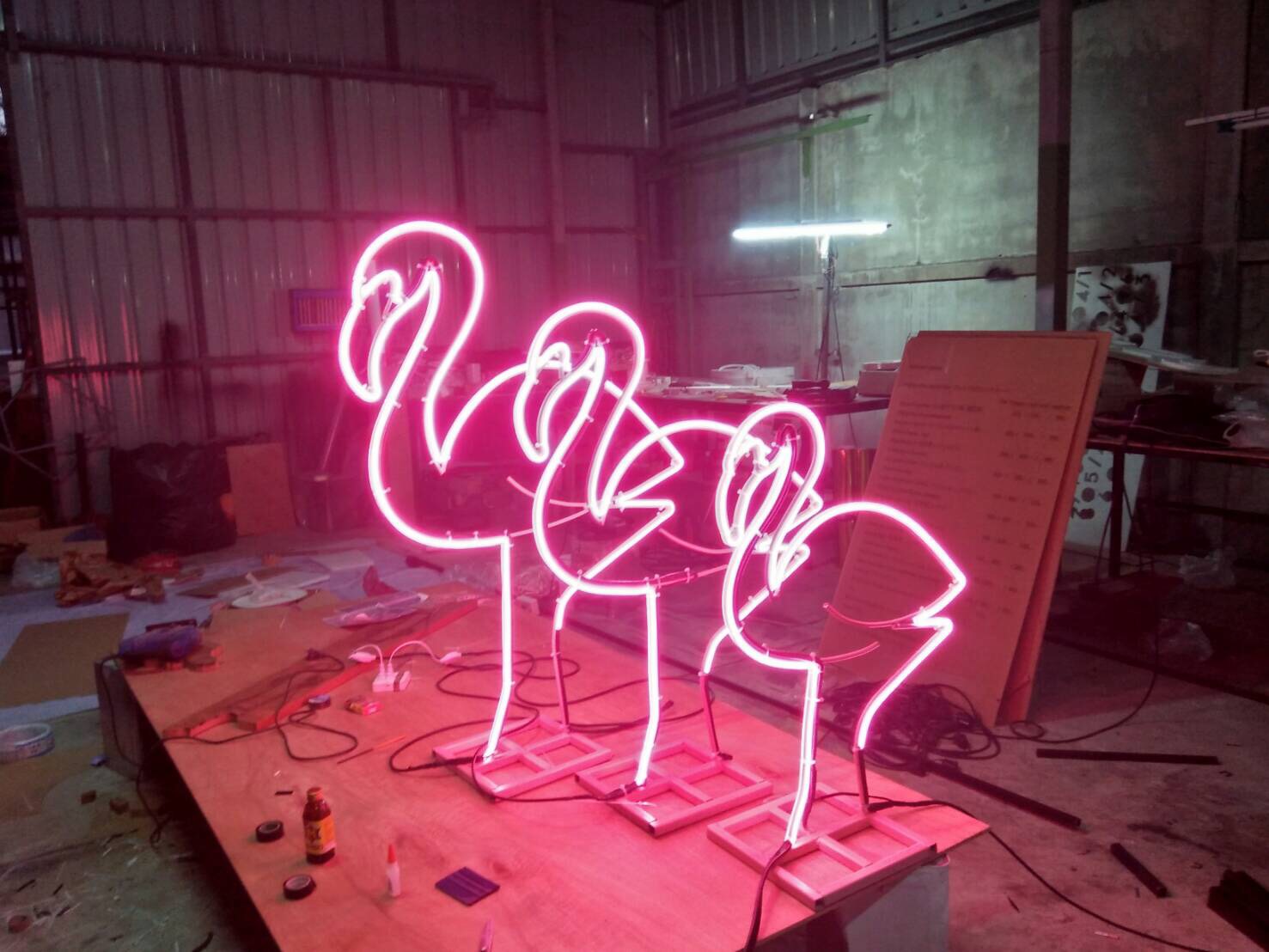 ป้ายไฟนีออนดัด นกฟลามิงโก #ไฟสไตล์มินิมอล #ไฟดัดวินเทจ