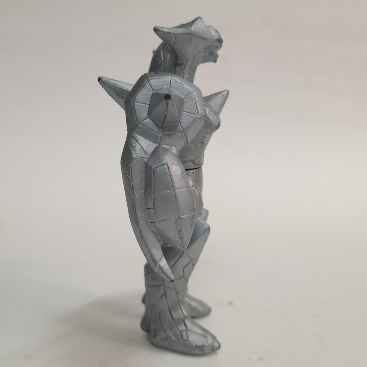 มีหลายภาพ,ซอฟ 3.5-4นิ้ว สัตว์ประหลาดโกแซม จากอุลตร้าแมนเมบิอุส มือสองสภาพดี มีรอยบ้าง ไม่พบบ่อย ค่อนข้างหายาก