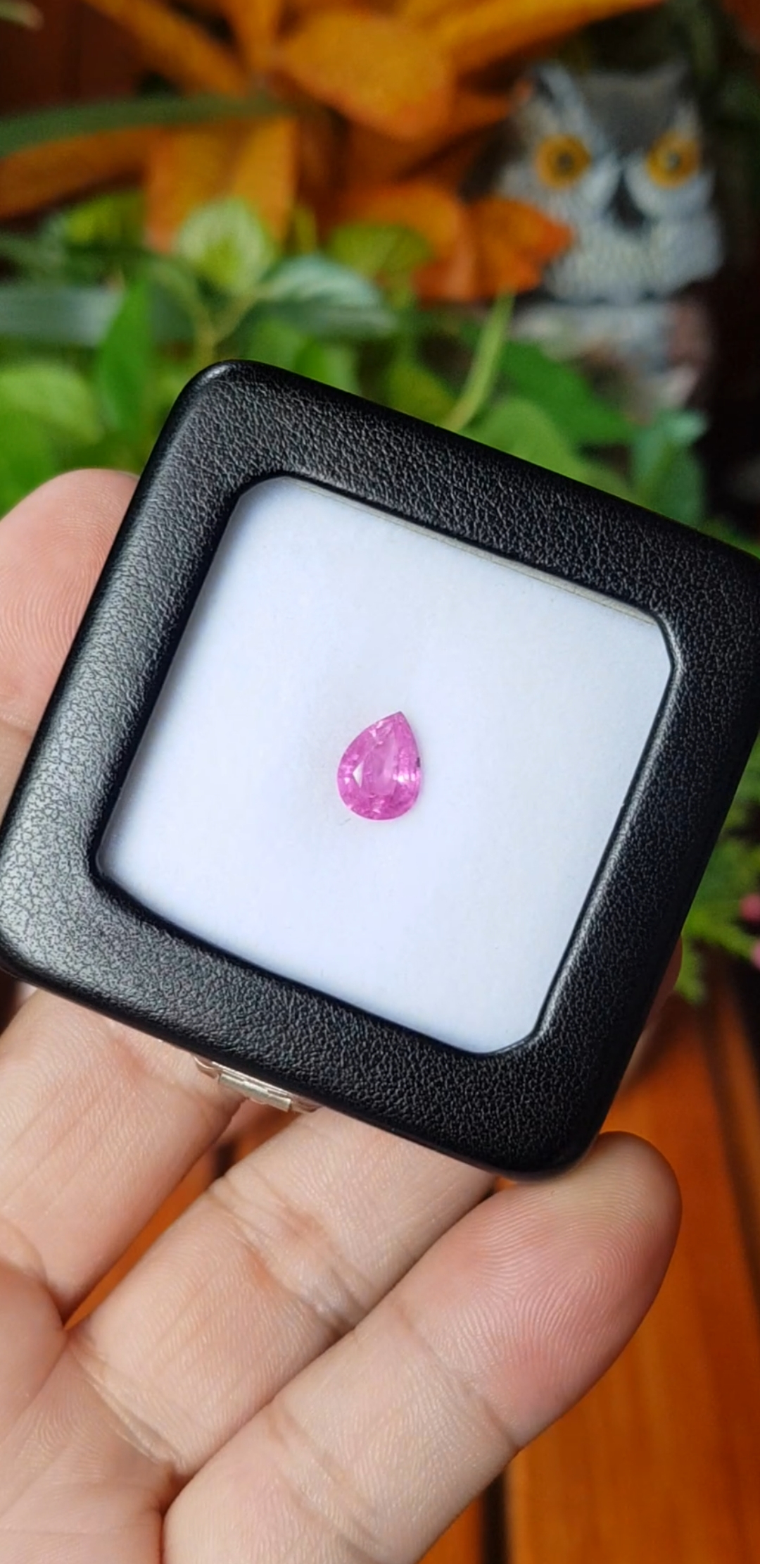 พลอย ชมพู พม่า พิ้ง แซฟไฟร์ Burmese Pink Sapphire *สีพิเศษ ชมพูสด Vivid Pink* 2.13 กะรัต (Cts.) พร้อมใบเซอร์ พลอยแท้ อัญมณีมงคลประจําวันเกิด เครื่องประดับพลอย
