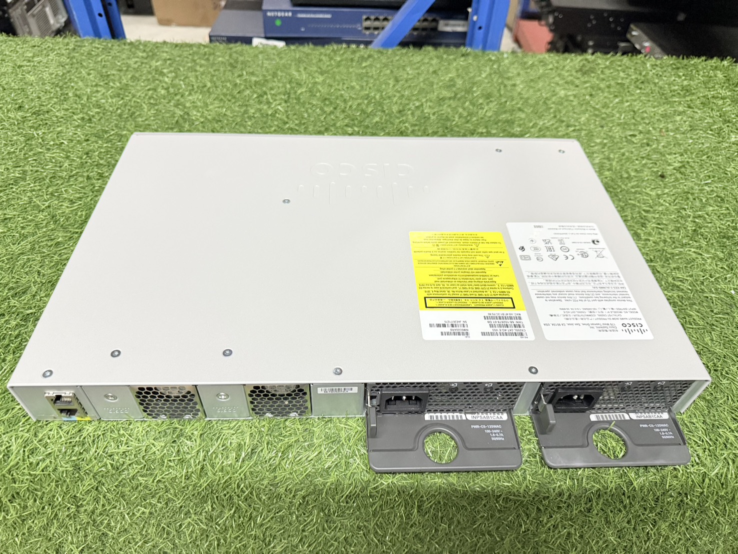 Switch Cisco Catalyst 9200L 24-port 4x1G