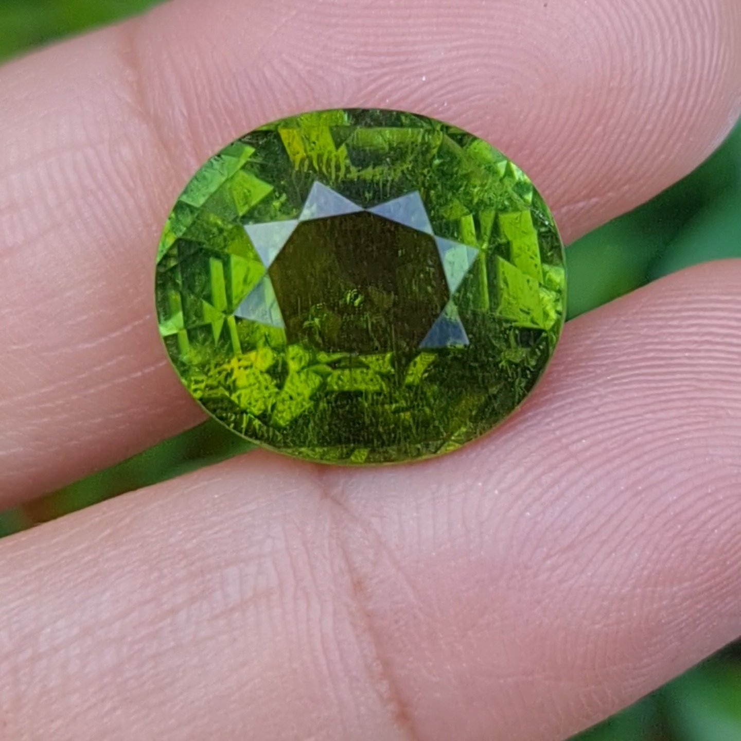 พลอย พาไรบ้า ทัวร์มาลีน Paraiba Tourmaline 15.20 กะรัต (Cts.) พร้อมใบเซอร์ พลอยแท้อัญมณีมงคล ประจําวันเกิด เครื่องประดับพลอย