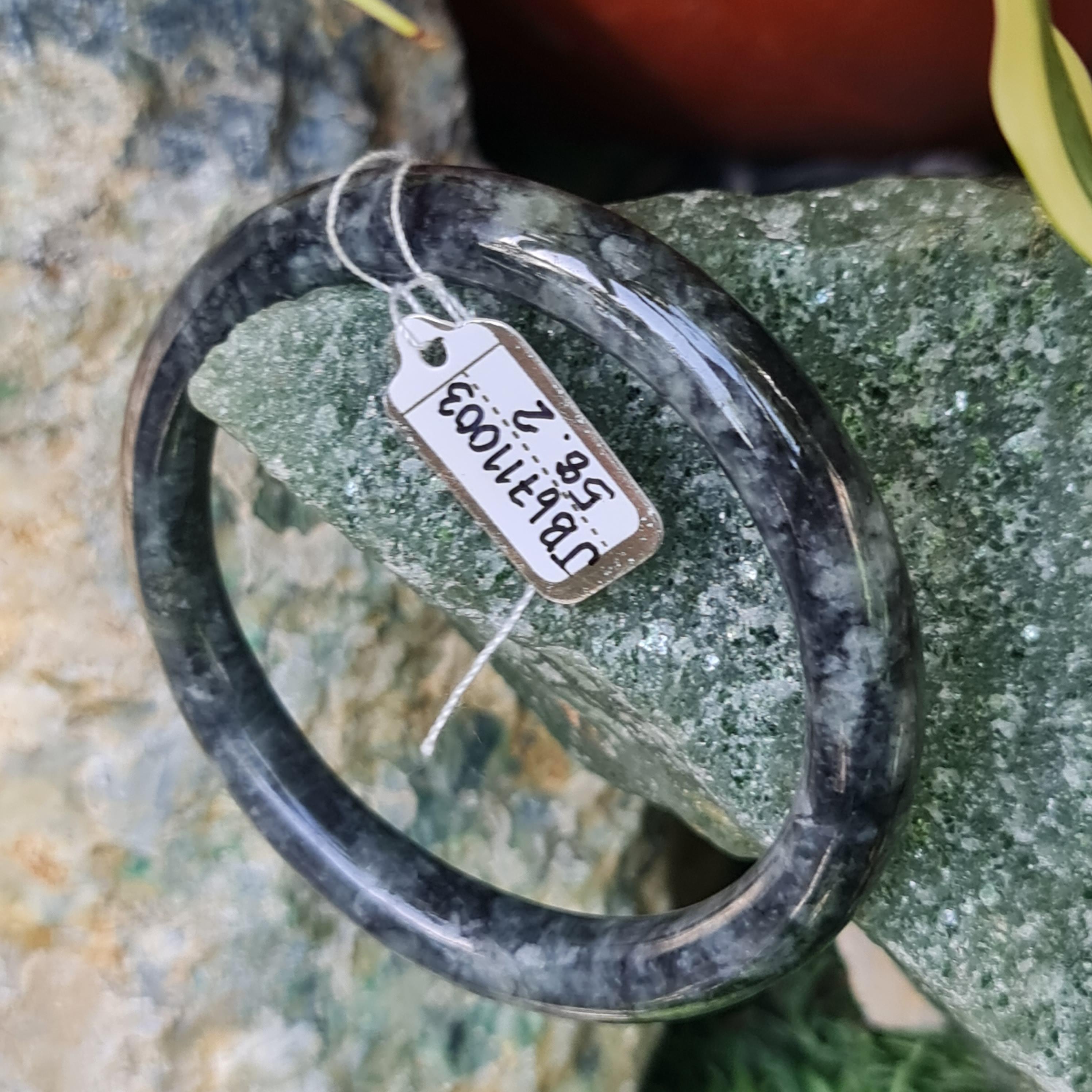 JB6711003 หยก พม่า แท้ Jade กำไลหยก (Jadeite bracelet) พม่า (Myanmar) 58.2 มม.