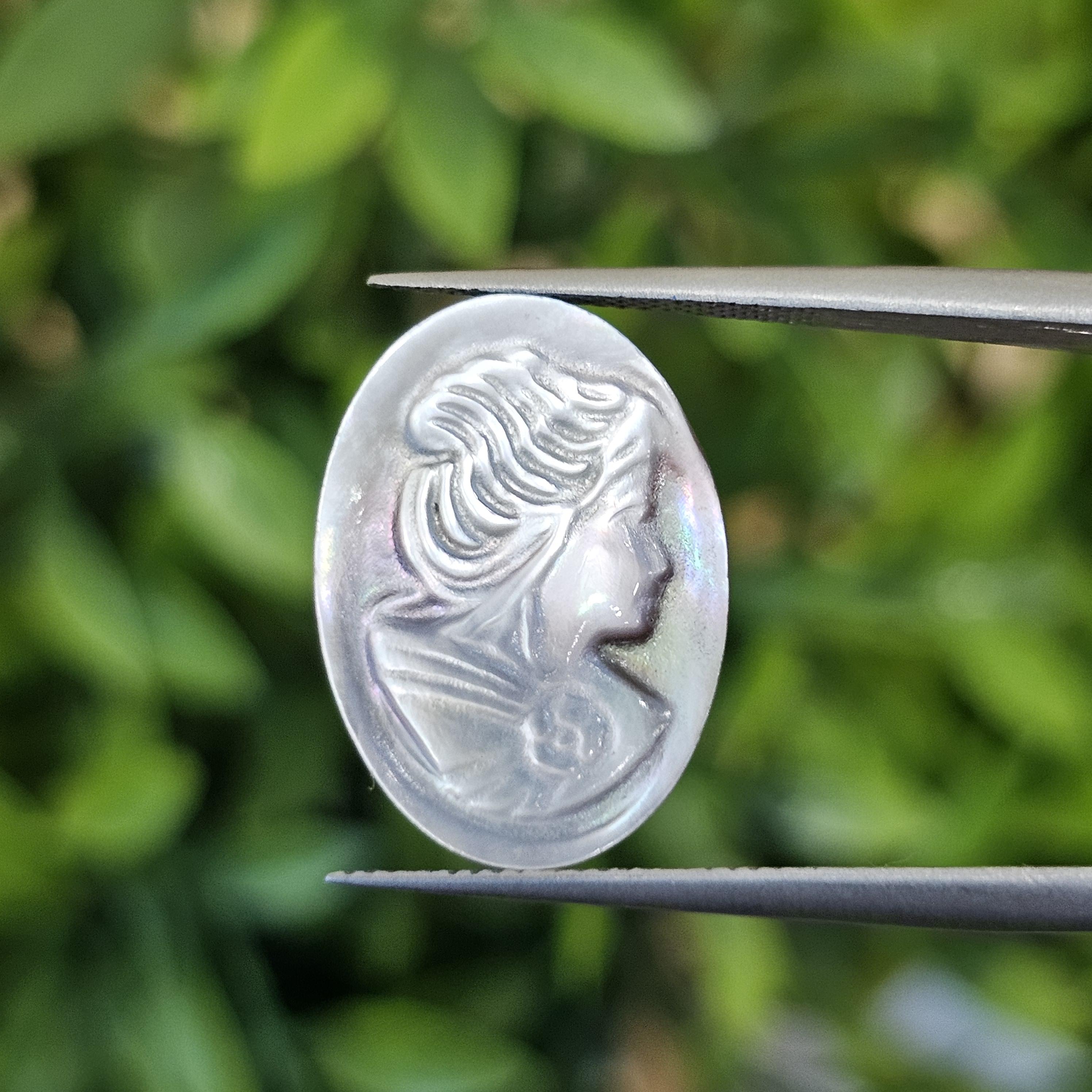 เปลือกหอยมุก แกะสลัก Pearl Shell Carved 4.38 กะรัต (Cts.)