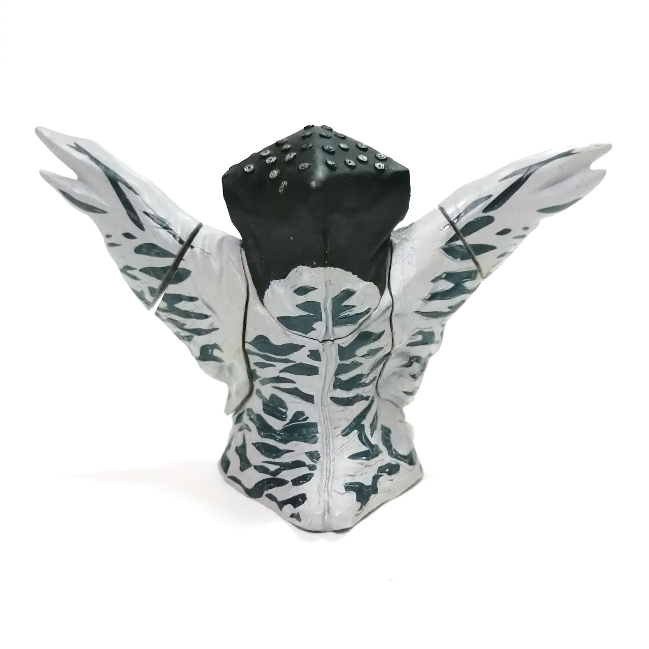 กาชาปอง ขนาดตามรูป สัตว์ประหลาด ไอลอส จาก อุลตร้าเซเว่น สภาพดีไม่กาว มีรอยบ้าง