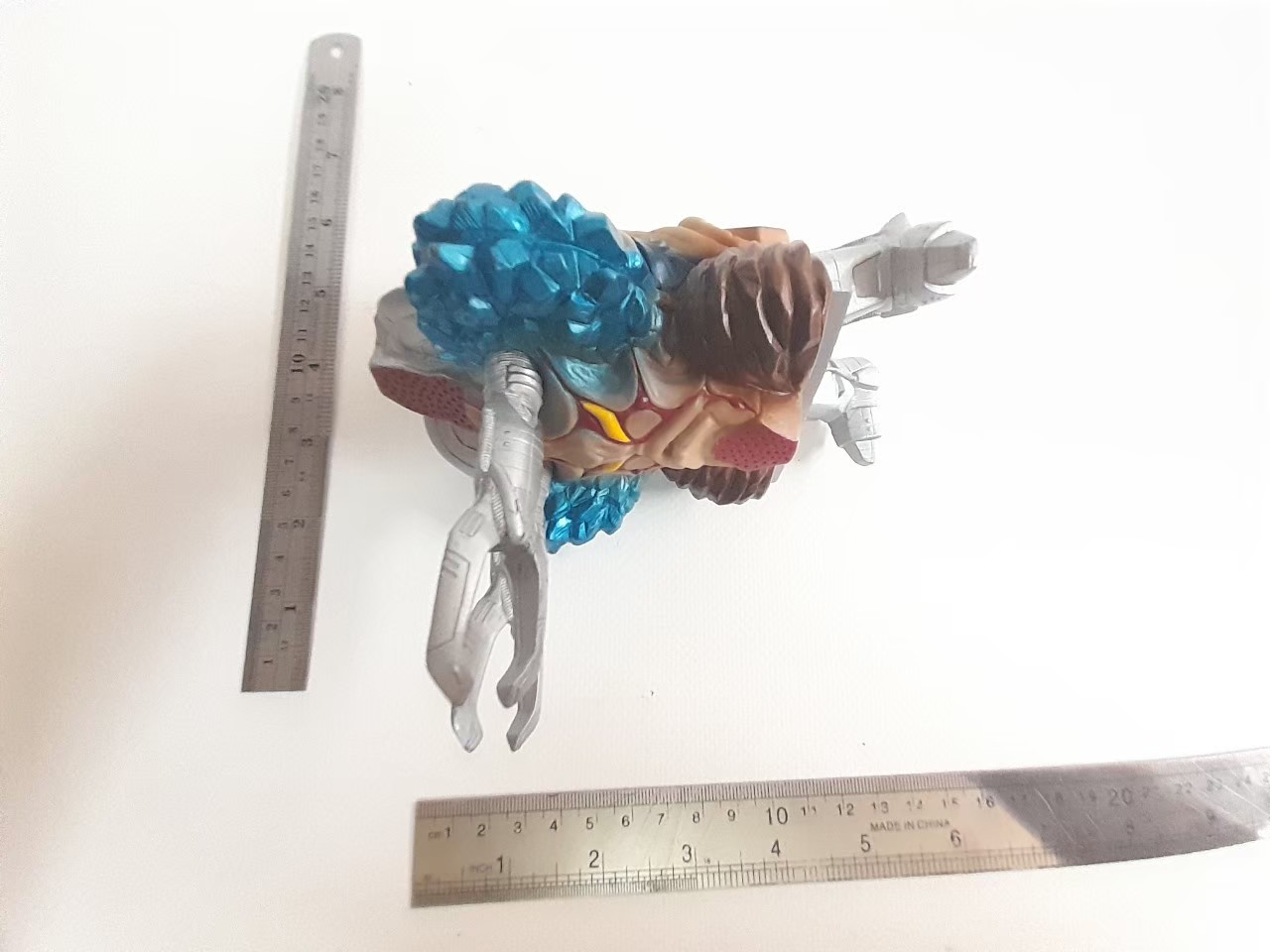 มีหลายภาพ,ซอฟ 6-6.5นิ้ว สัตว์ประหลาด การาอ้อน จากอุลตร้าแมนไดน่า ขนาดตามรูปมือสองสภาพดีมีรอยบ้าง มีปั๊ม