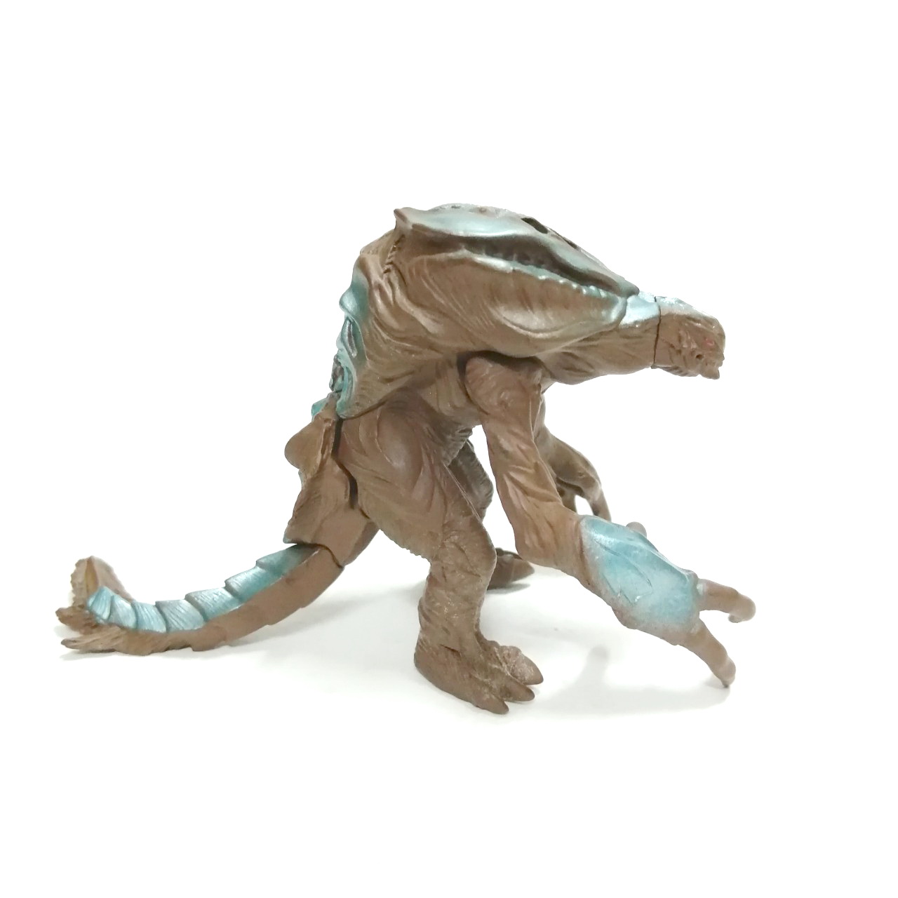 กาชาปอง สัตว์ประหลาดโอลก้าร์ สูง3นิ้วยาว4นิ้วขนาดตามรูปจากก๊อตซิลล่า2000 งานครบไม่กาว ไม่พบบ่อย