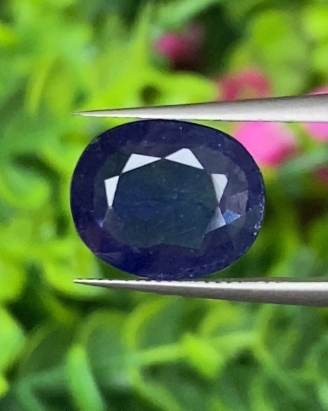 ไพลิน (Blue Sapphire) 4.83 กะรัต (Cts.) พลอยแท้ อัญมณีมงคลประจําวันเกิด เครื่องประดับพลอย