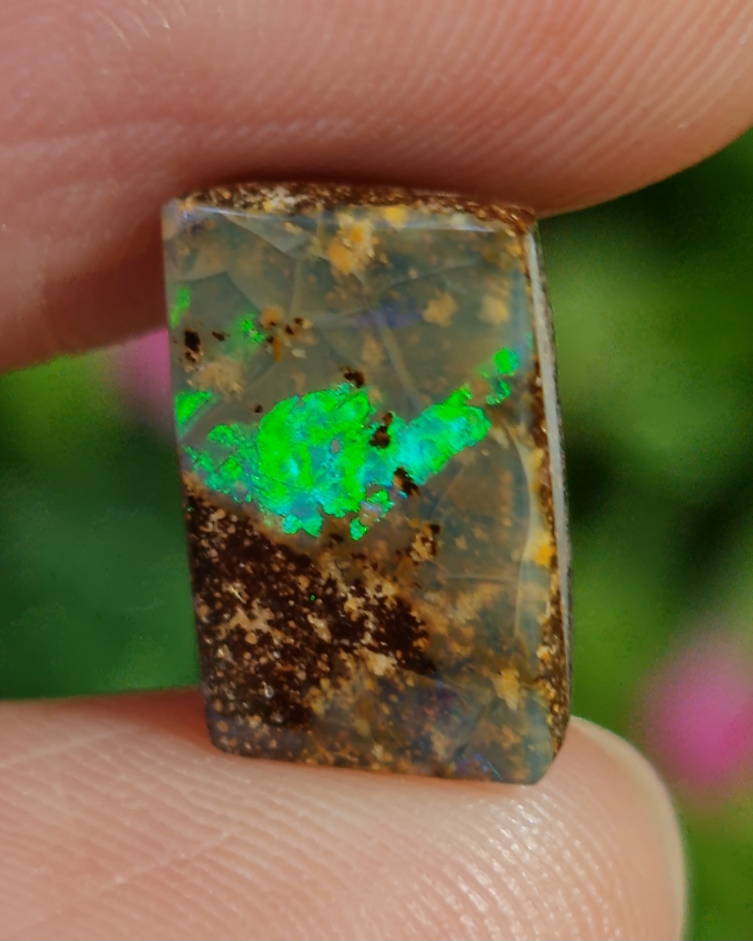 พลอย โบลเดอร์ โอปอล ออสเตรเลีย Australian Boulder Opal 4.90 กะรัต (Cts.) พลอยแท้ อัญมณีมงคลประจําวันเกิด เครื่องประดับพลอย