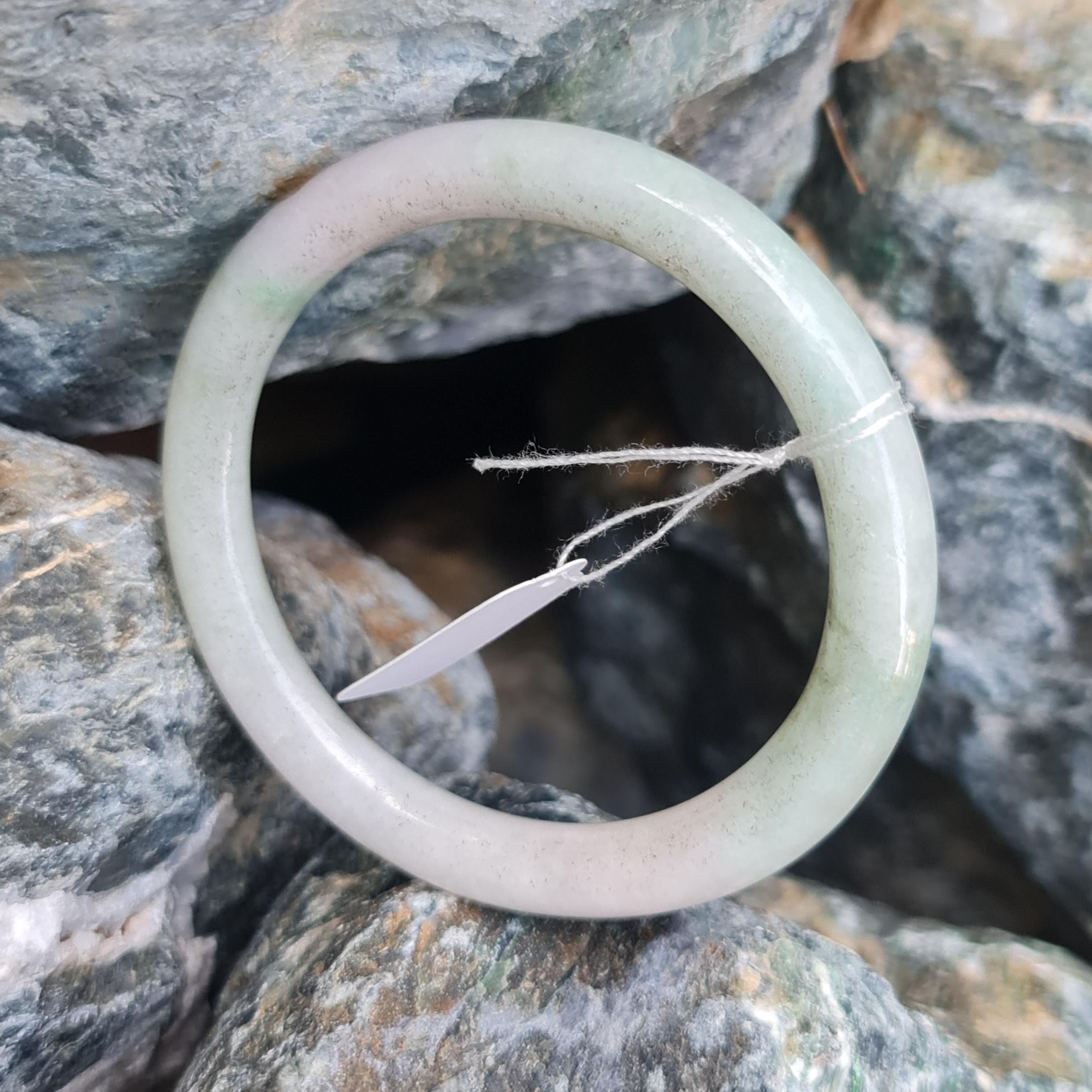 JB6711022 หยก พม่า แท้ Jade กำไลหยก 51.9 มม. (Jadeite bracelet) พม่า (Myanmar)