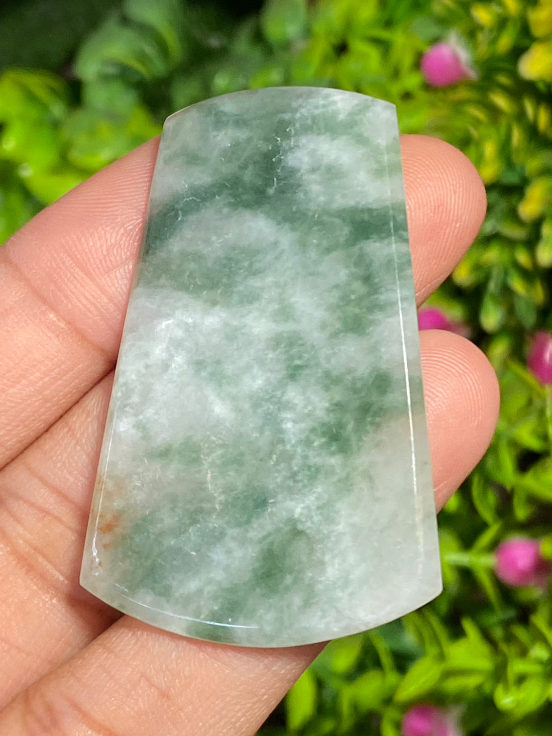 หยกพม่าเจียรนัย (Burmese jade ) 57.51 กะรัต หยกพม่า (jadeite)