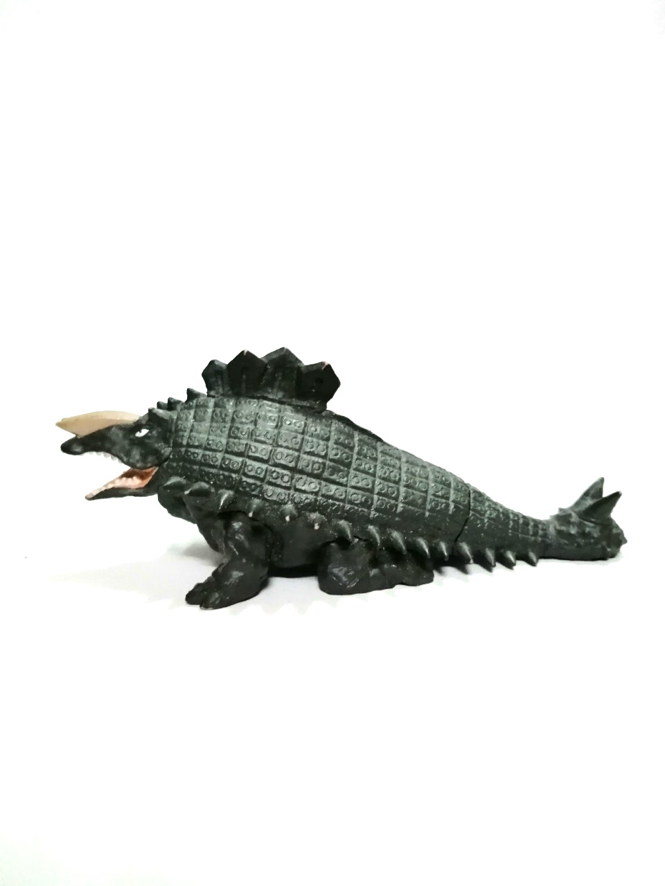 กาชาปอง สัตว์ประหลาด สกายดอน จากอุลตร้าแมน1966 ขนาดราว 4 นิ้ว ไม่หัก ไม่กาว ไม่เหนียว Gashapon Monster Skydon from Ultraman